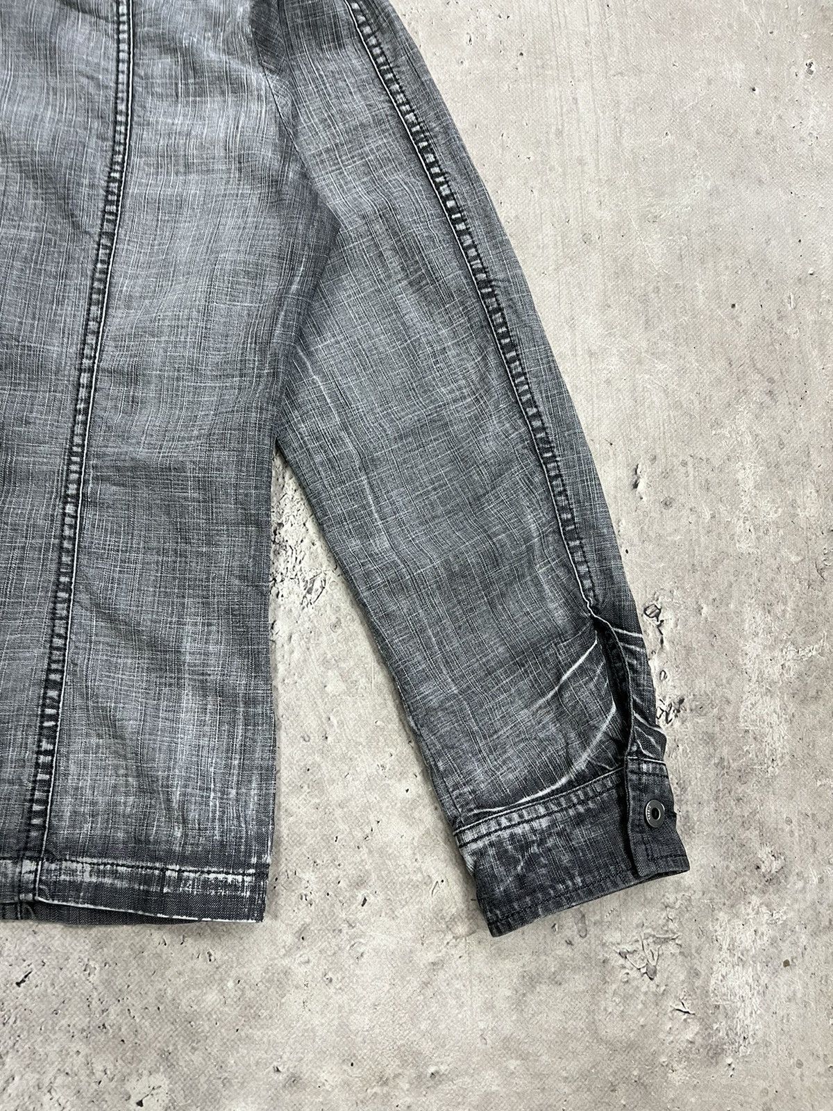Diesel × Japanese Brand Vintage Y2K Diesel Blue Washed Denim Trucker Jacket Size US M / EU 48-50 / 2 - 12 Thumbnail