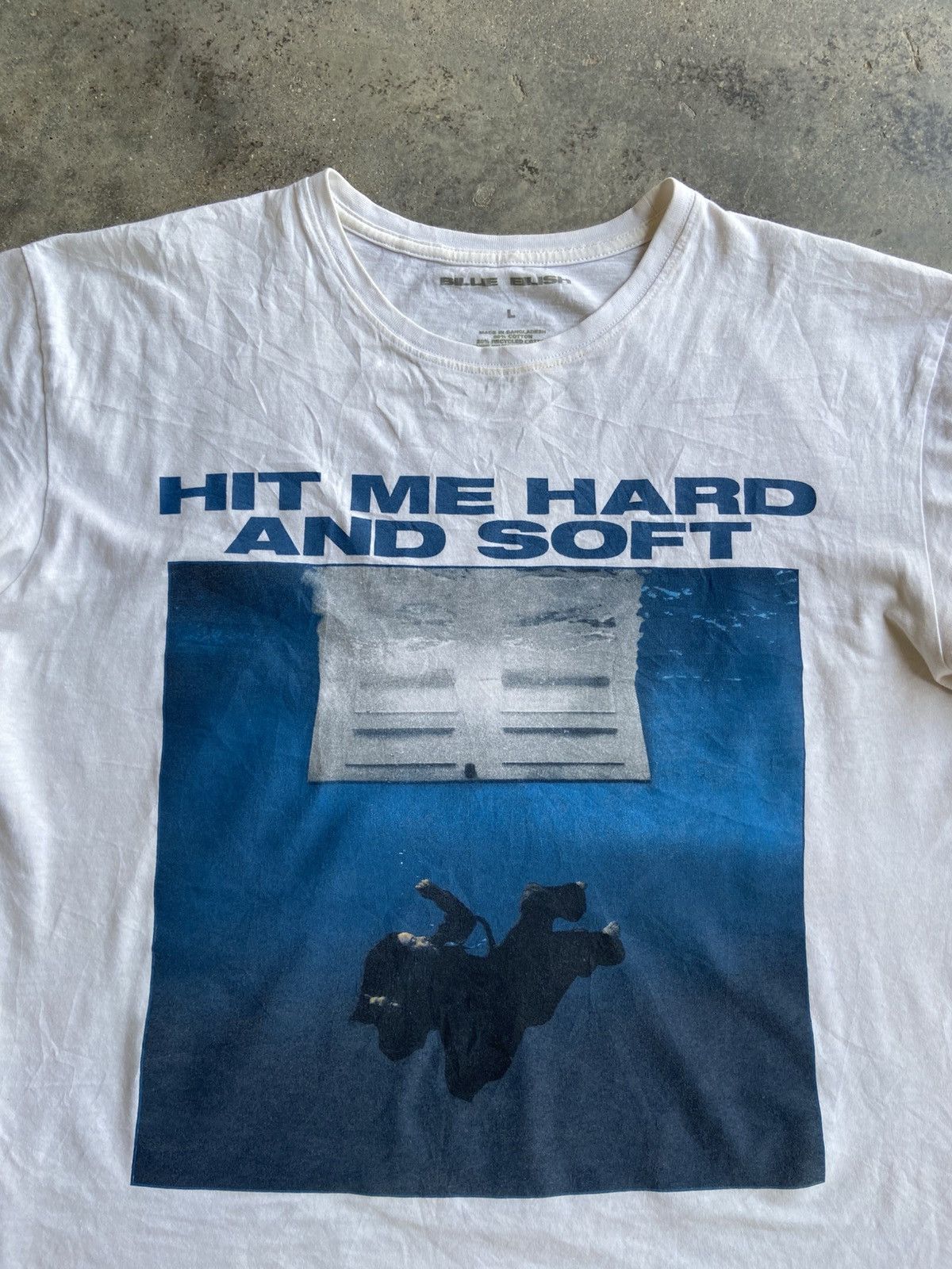 Billie Eilish BILLIE ELLISH HIT ME HARD AND SOFT RARE BOXY T-SHIRT Size US L / EU 52-54 / 3 - 4 Thumbnail