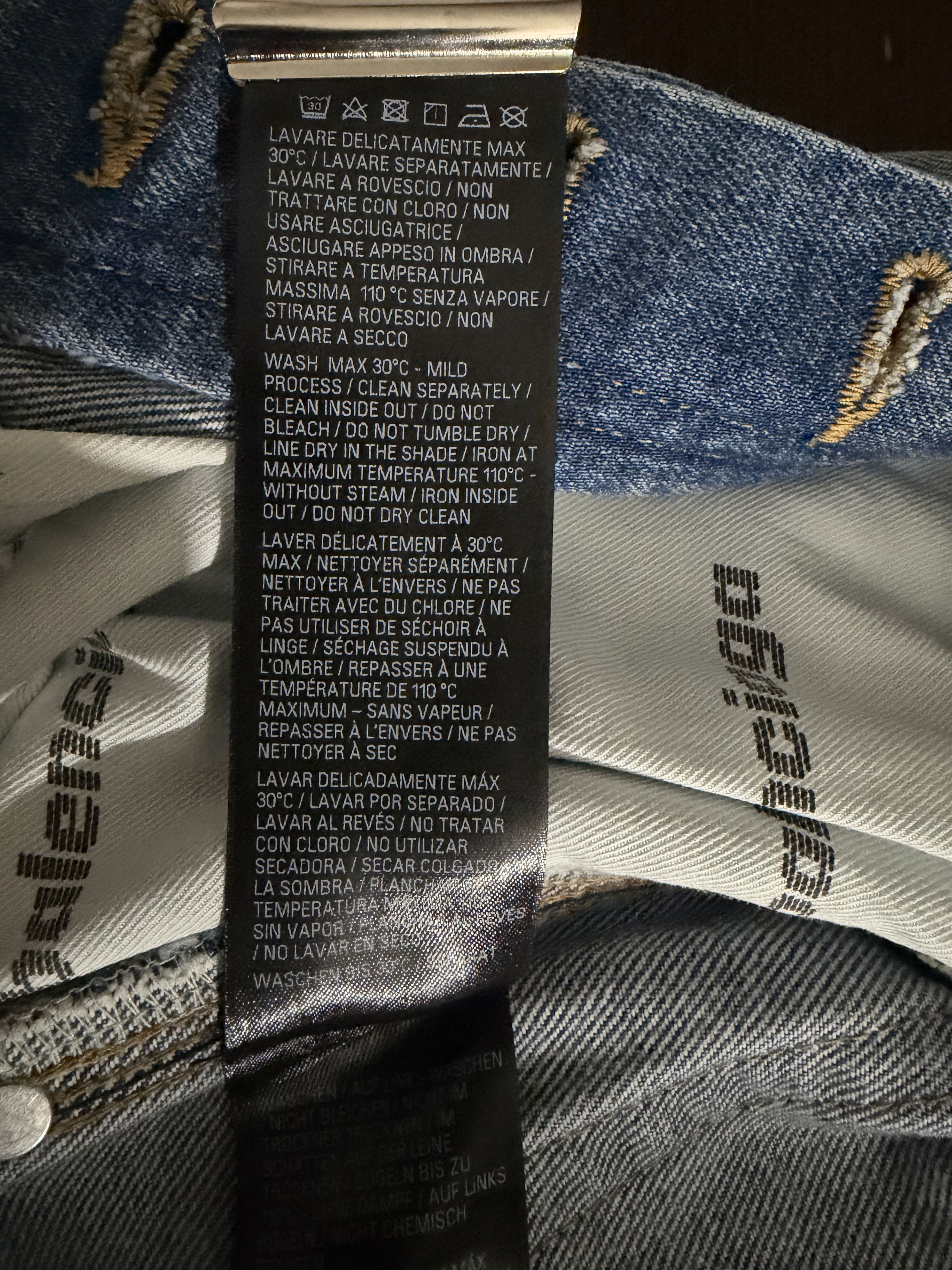 Balenciaga Baggy Vintage Cargo Denim Shorts Size US 28 / EU 44 - 9 Thumbnail