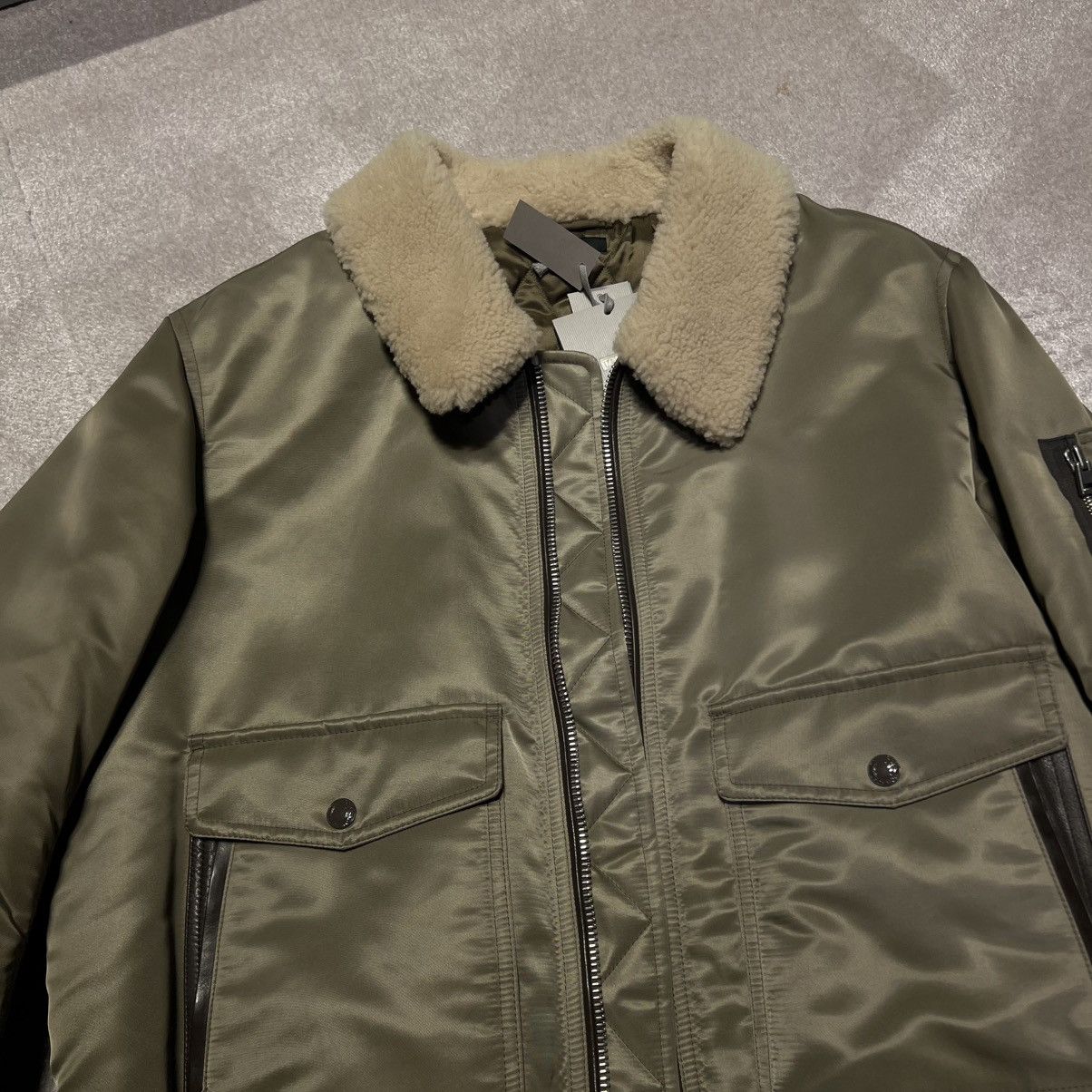 Tom Ford Tom Ford Shearling Collar Jacket in Large Size US L / EU 52-54 / 3 - 3 Thumbnail