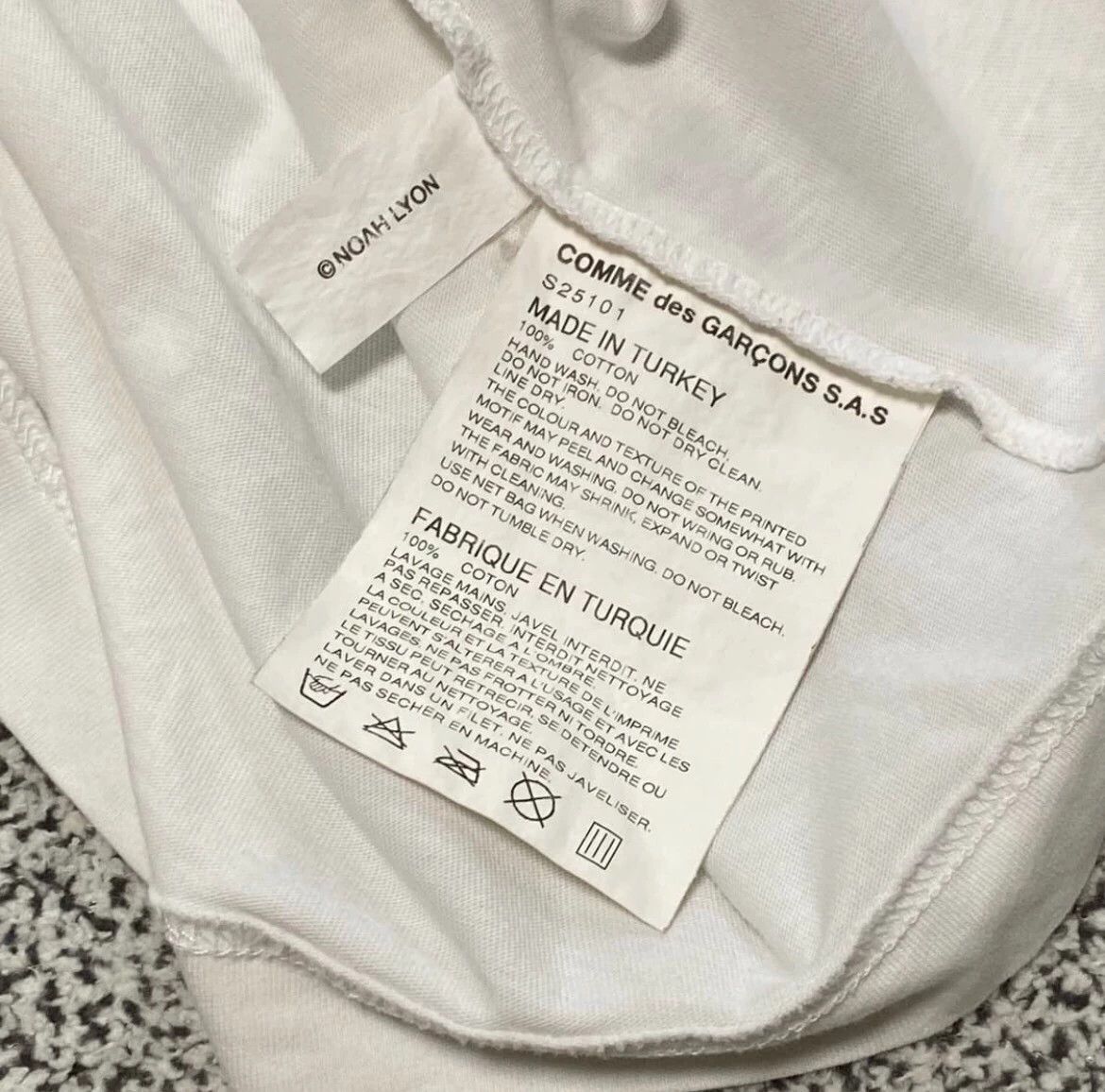 Comme des Garcons Comme des Garçons Doll Print Artistic Short Sleeve Tee Size US M / EU 48-50 / 2 - 5 Thumbnail