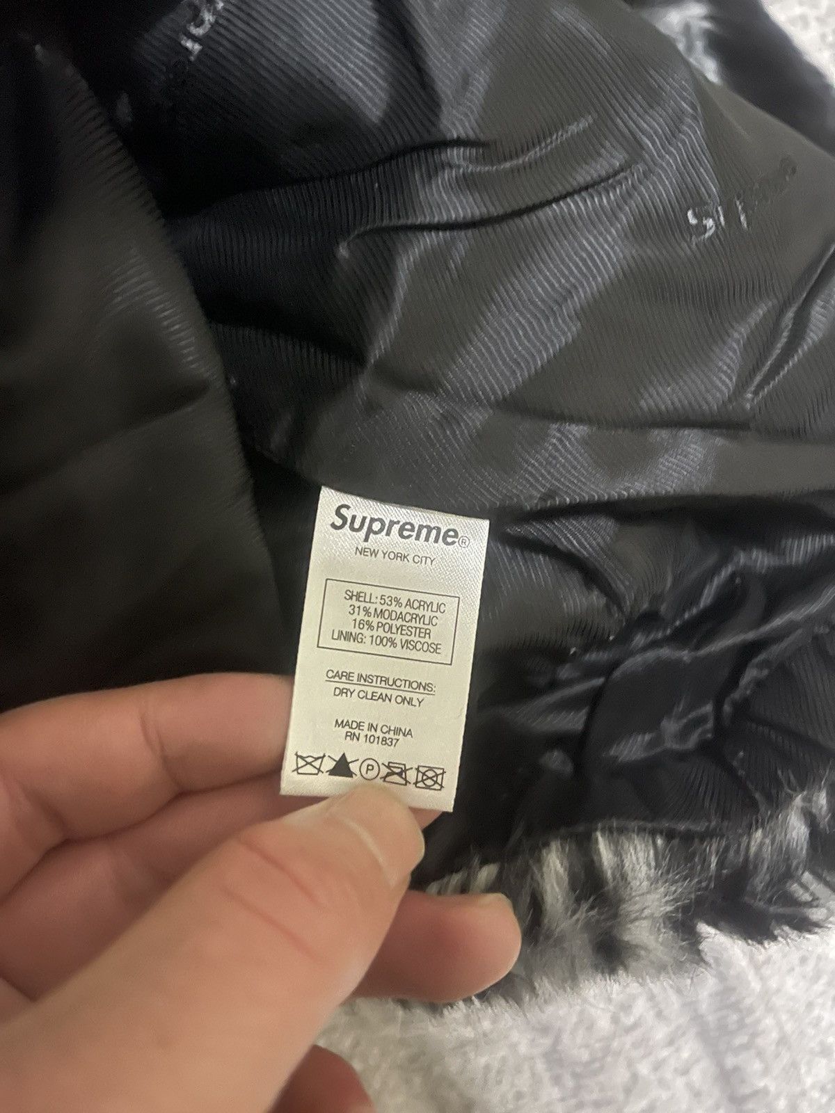 Supreme Supreme bandana faux fur bomber Jacket Size US S / EU 44-46 / 1 - 4 Thumbnail