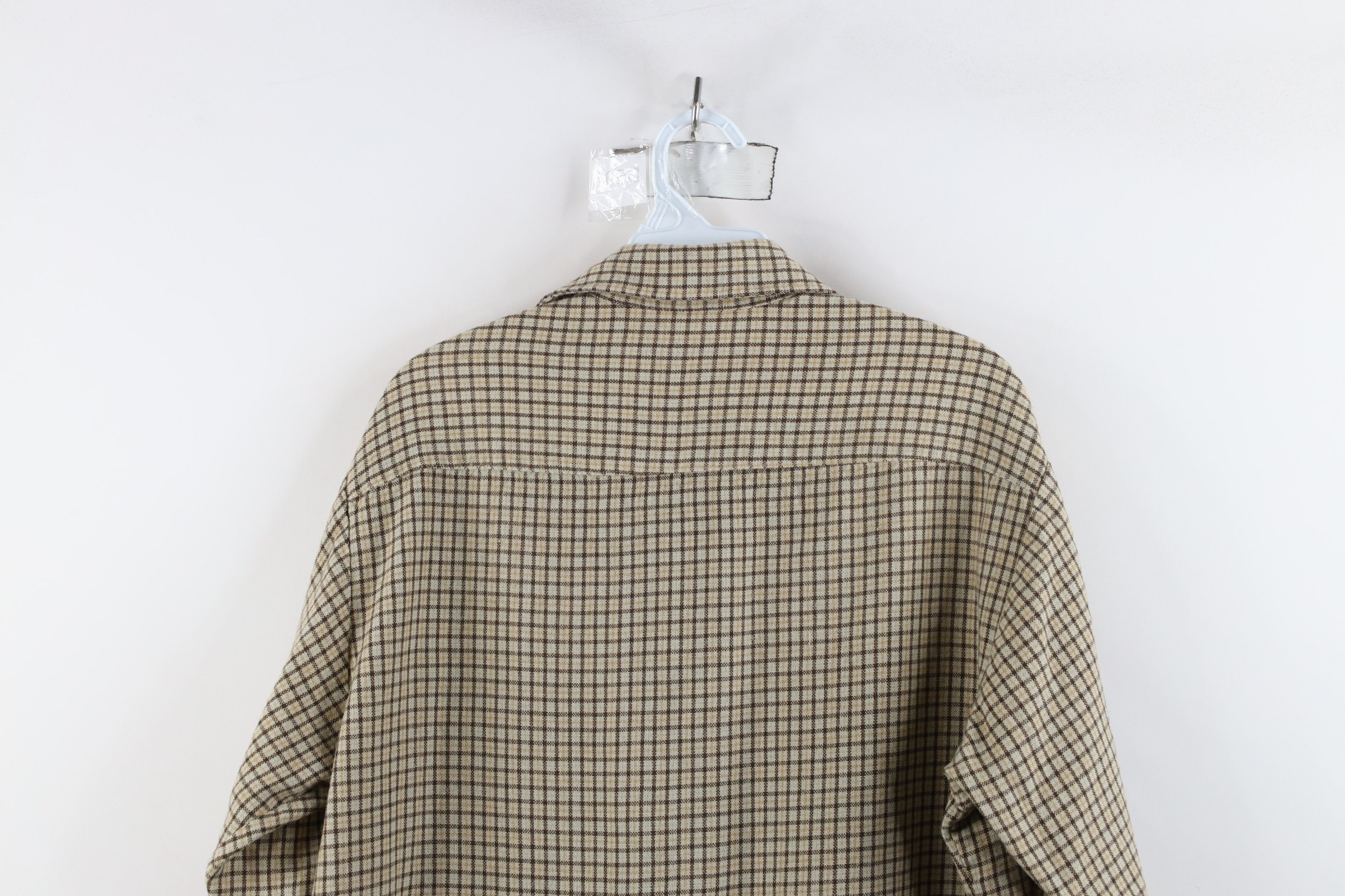 Vintage Vintage 90s Streetwear Knit Collared Button Shirt Plaid Size US M / EU 48-50 / 2 - 12 Thumbnail