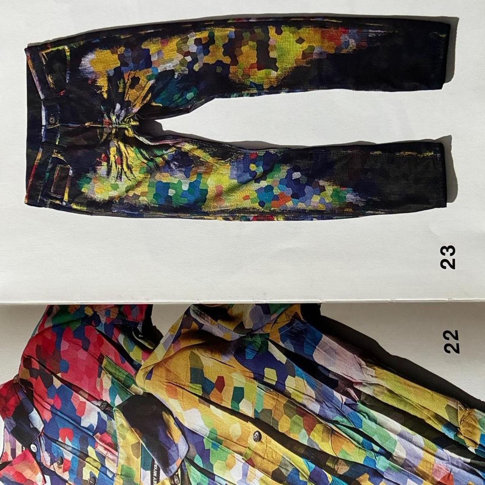 Homme Plisse Issey Miyake × Issey Miyake Issey Miyake Men Spring /Summer 2014 catalog lookbook Size ONE SIZE - 4 Thumbnail