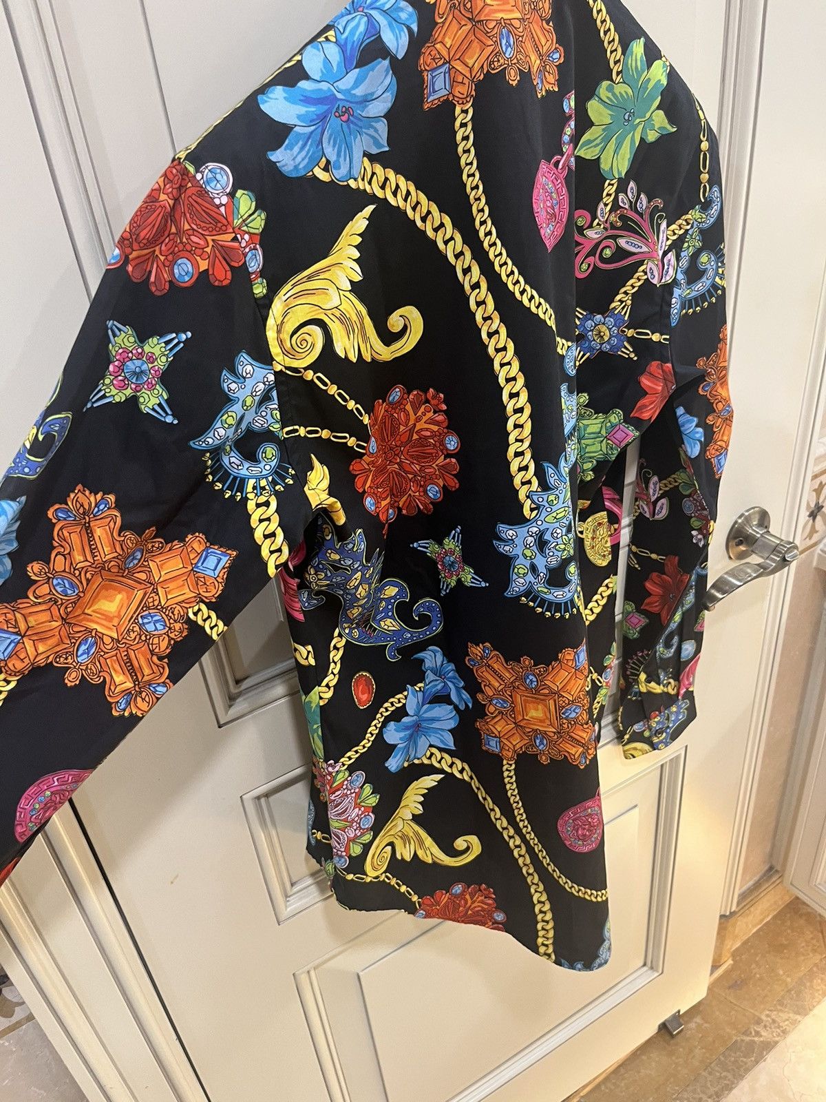 Versace floral chain print shirt collar size39 Size US M / EU 48-50 / 2 - 15 Thumbnail