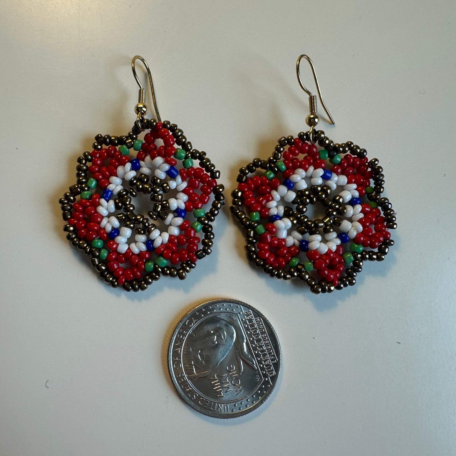 Other Flower Dangle Beaded Earrings Multicolor Red White Blue Gold Size ONE SIZE - 4 Thumbnail