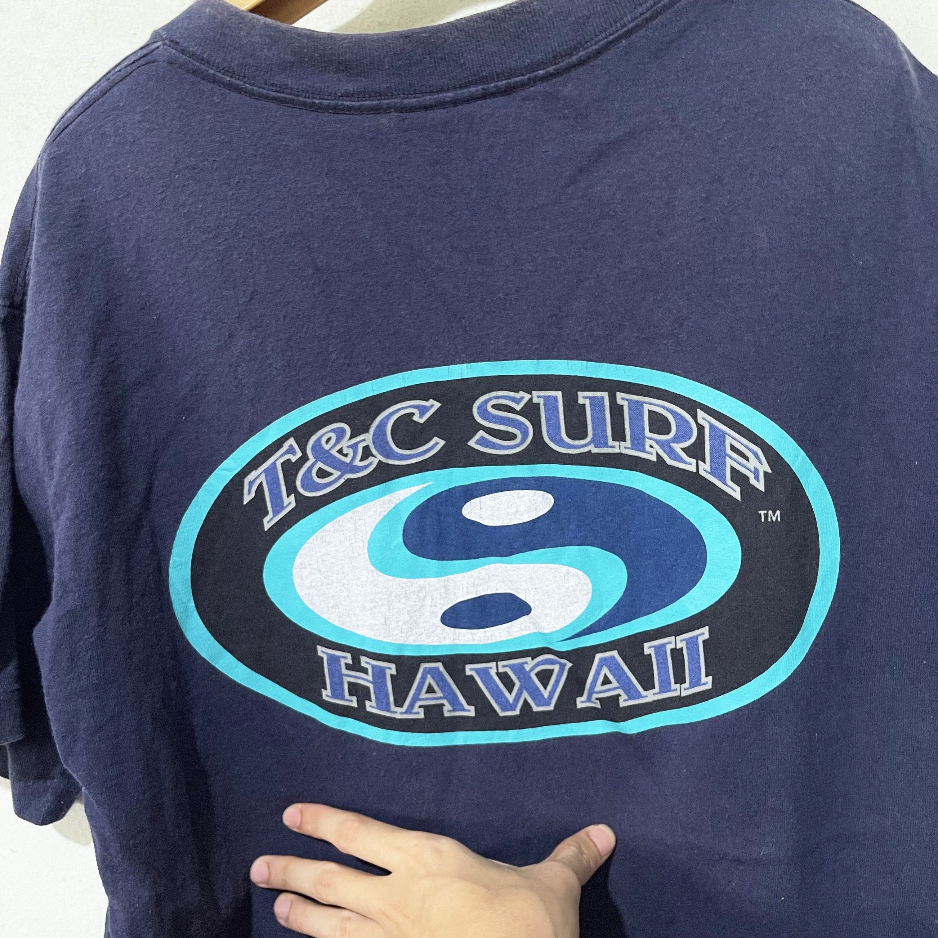 Vintage Vintage 90s T&C Surf Hawaii T-Shirt Size US L / EU 52-54 / 3 - 2 Thumbnail