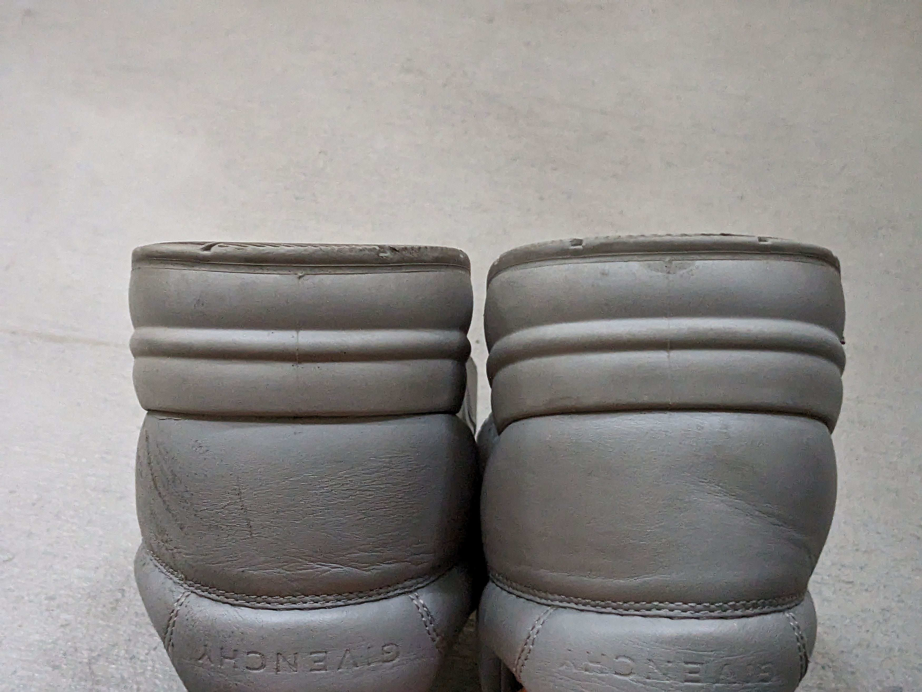 Givenchy Givenchy G4 Sneakers Gray 9 42 Leather Matthew Williams Size US 9 / EU 42 - 18 Thumbnail