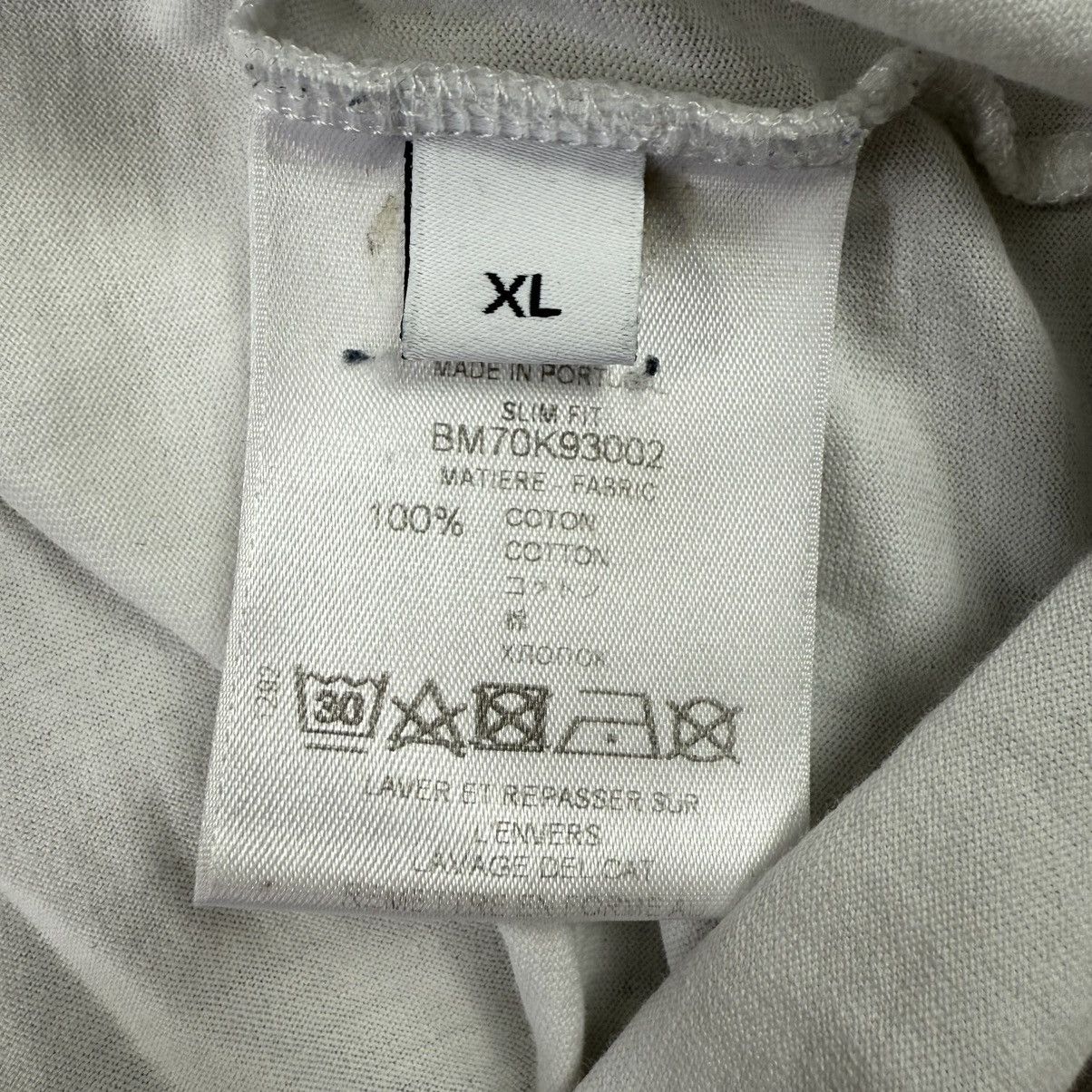 Givenchy Givenchy Distressed Logo T-Shirt Size US XL / EU 56 / 4 - 5 Thumbnail