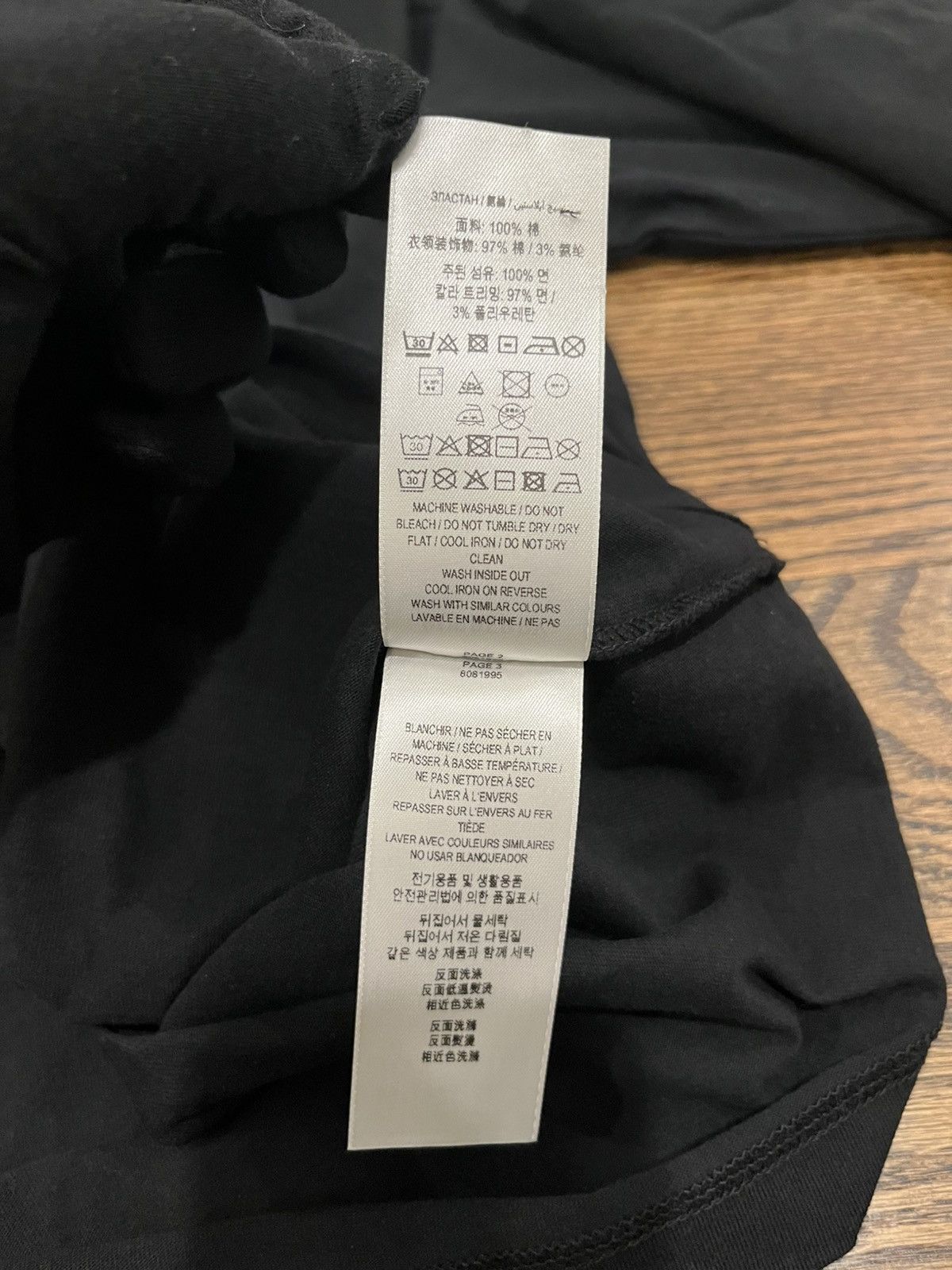 Burberry Burberry Long-Sleeve Equestrian Knight Patch T-Shirt Size US XXL / EU 58 / 5 - 20 Thumbnail