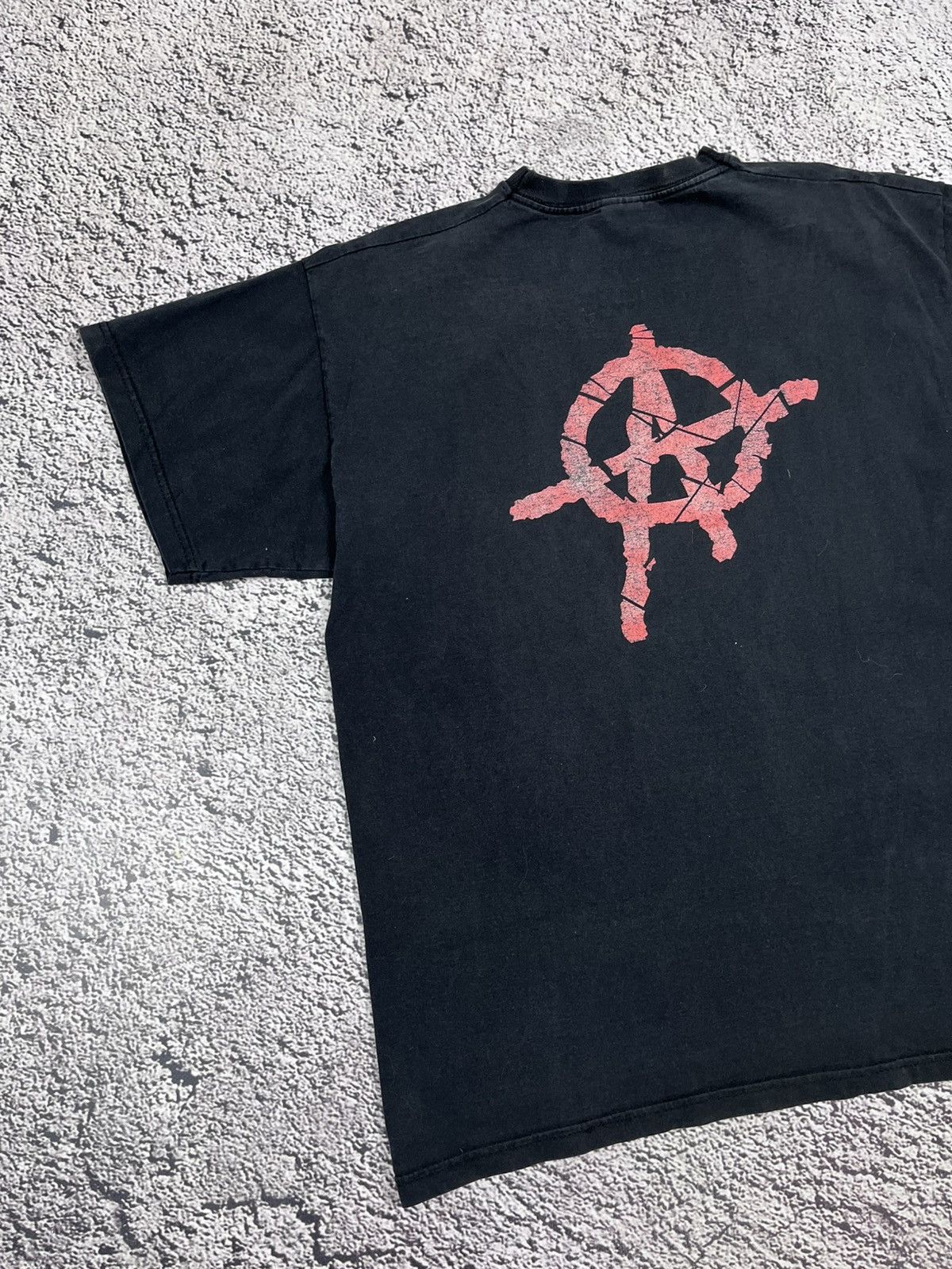 Band Tees Vintage Punk’s Not Dead Band Rock Tee Size US M / EU 48-50 / 2 - 9 Thumbnail