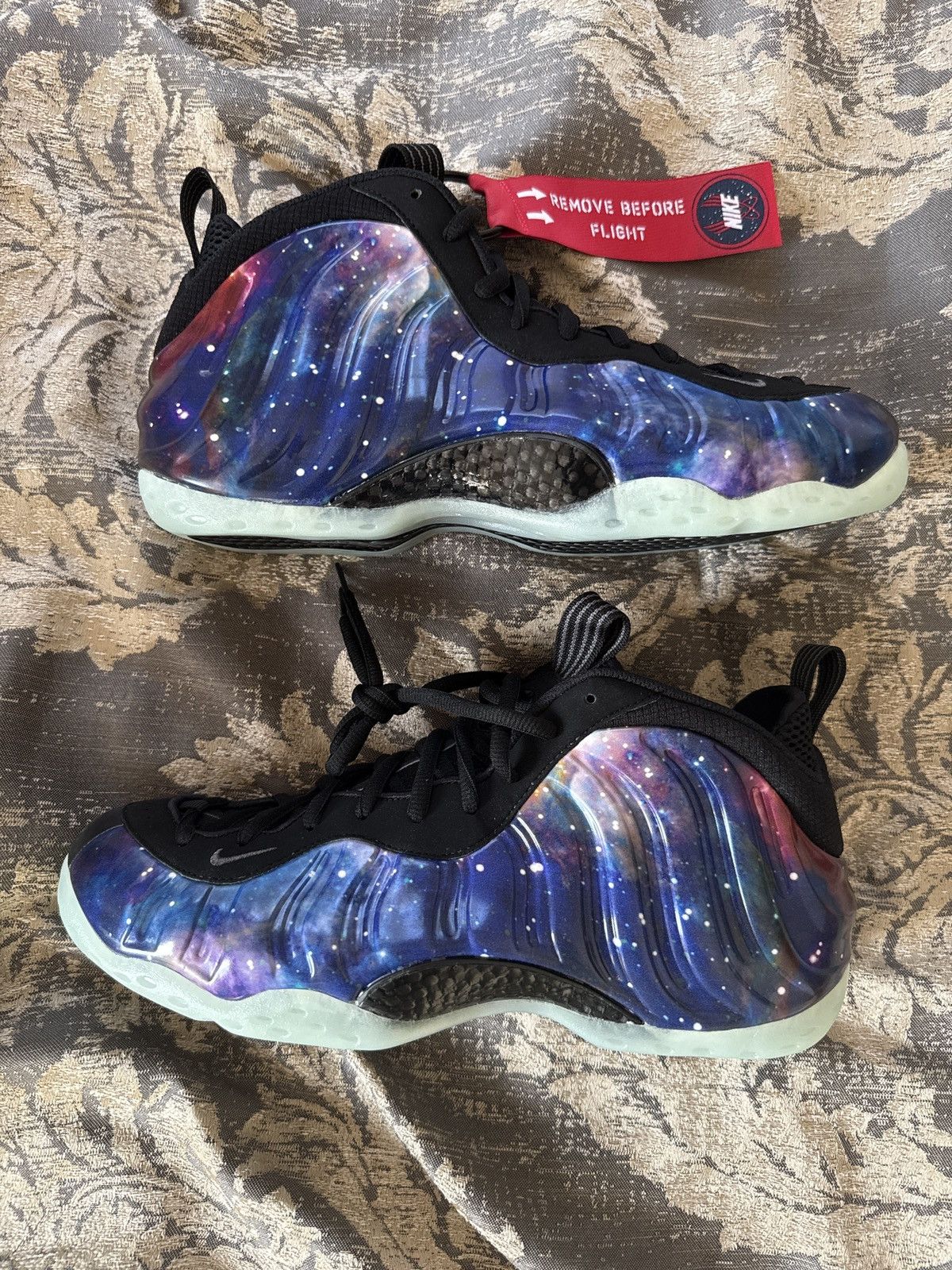 Nike Nike Foamposite Galaxy(2025) Size: 13 Size US 13 / EU 46 - 1 Thumbnail