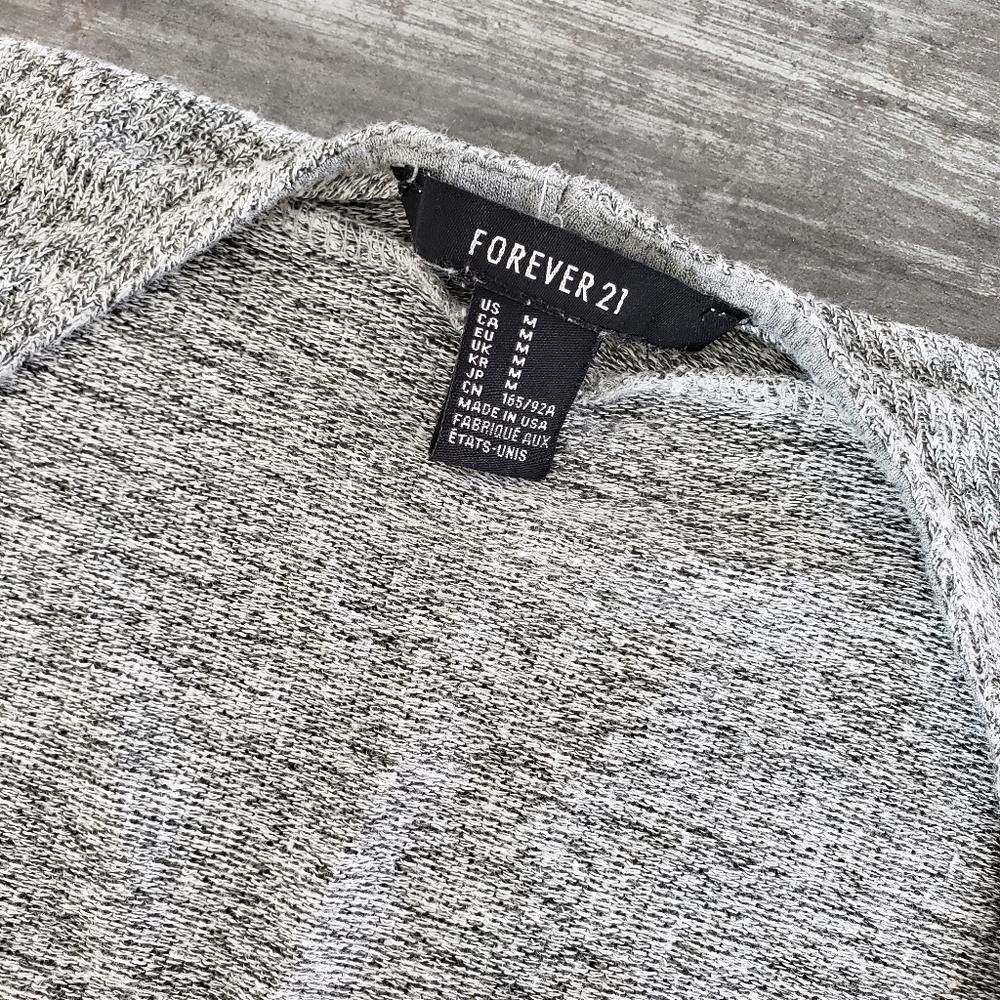 Forever 21 Grey Marled F21 Vneck Short Sleeve Size M / US 6-8 / IT 42-44 - 4 Thumbnail