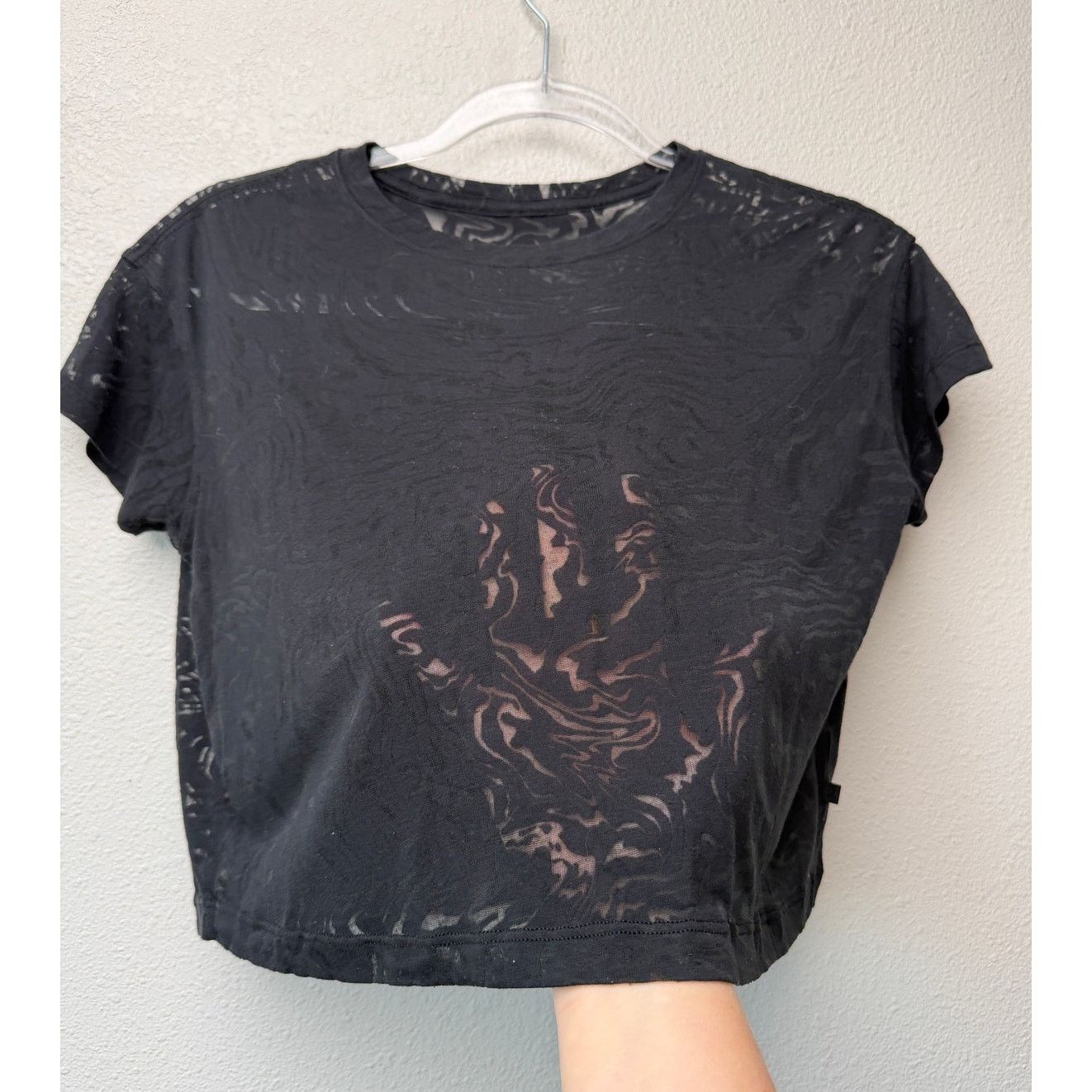 Lululemon Lululemon All Yours Cropped T-Shirt Veil Black Women Size 8 Size M / US 6-8 / IT 42-44 - 7 Thumbnail