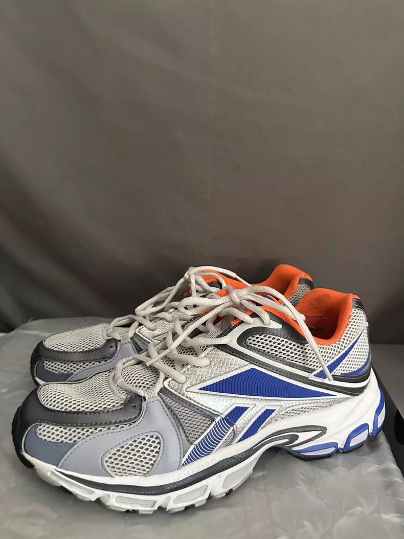 Vetements Vetements Reebok x Very cool joint collaboration sports sh Size US 8 / EU 41 - 1 Thumbnail