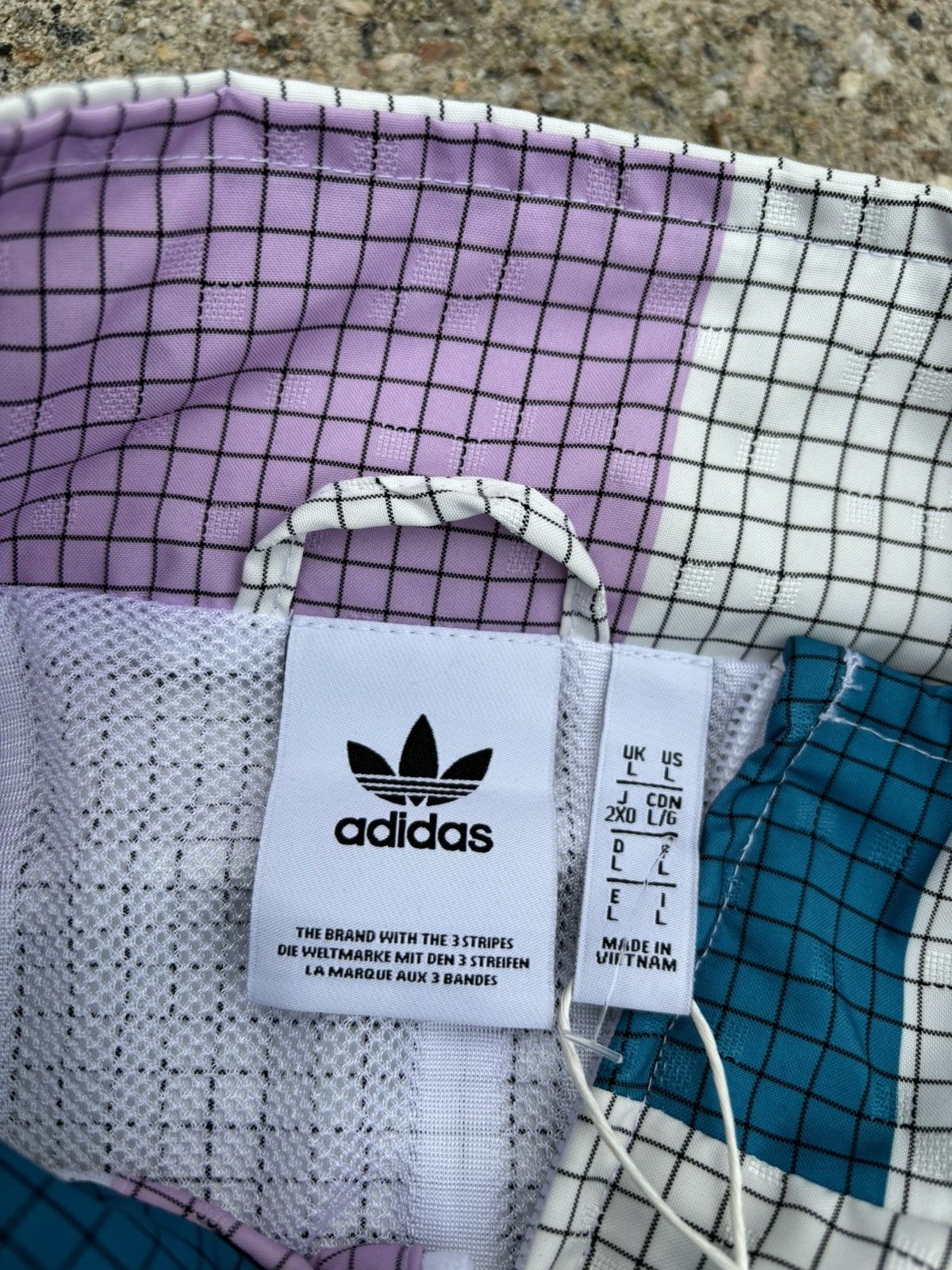 Adidas Adidas jacket Size US L / EU 52-54 / 3 - 3 Thumbnail