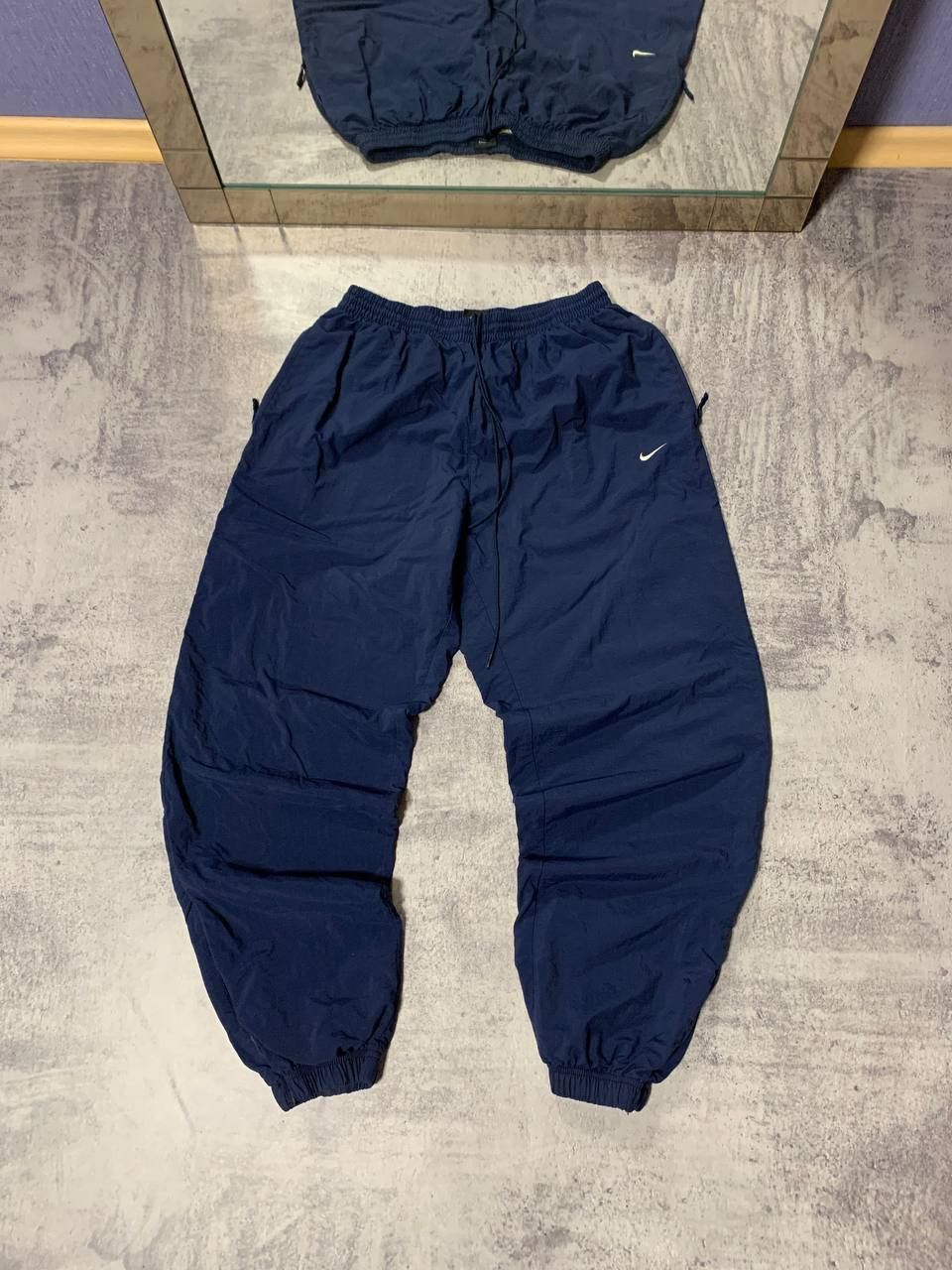 Nike Vintage Nike Nylon Pants Y2K Size US 34 / EU 50 - 1 Thumbnail