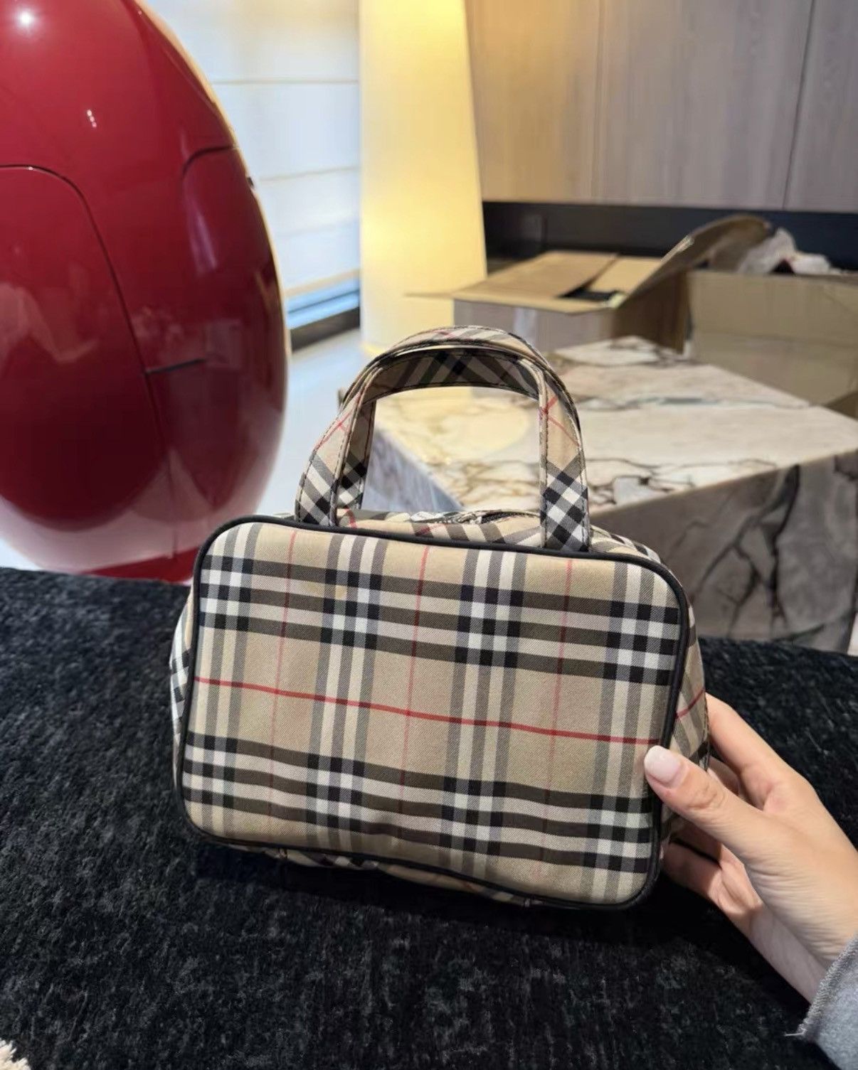 Burberry Burberry Vintage Check Mini Handbag J36 Size ONE SIZE - 1 Thumbnail