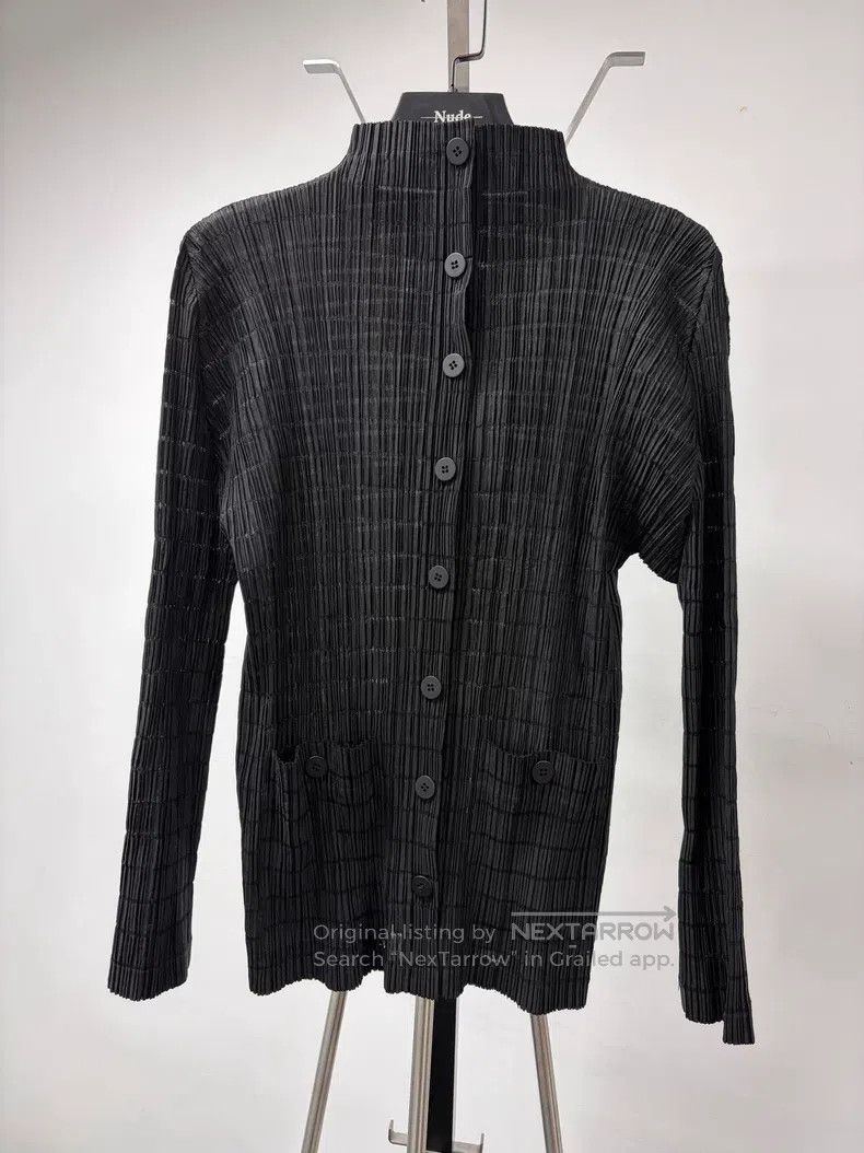 Issey Miyake Issey Miyake Stand Collar Bamboo Pleated Top Size S / US 4 / IT 40 - 1 Thumbnail