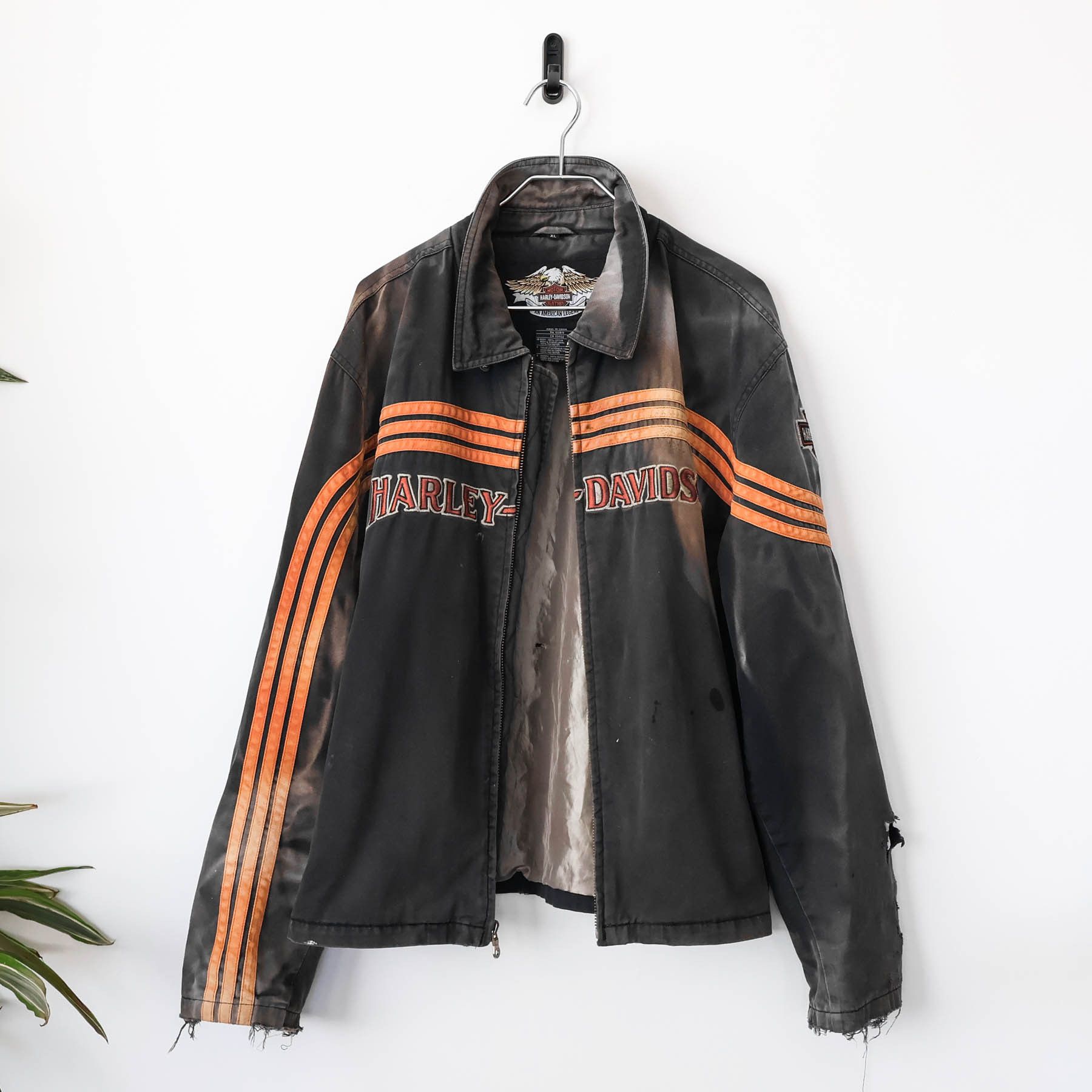 Harley Davidson Vintage Harley Davidson Logo Sun Faded Distressed Jacket Size US XL / EU 56 / 4 - 4 Thumbnail
