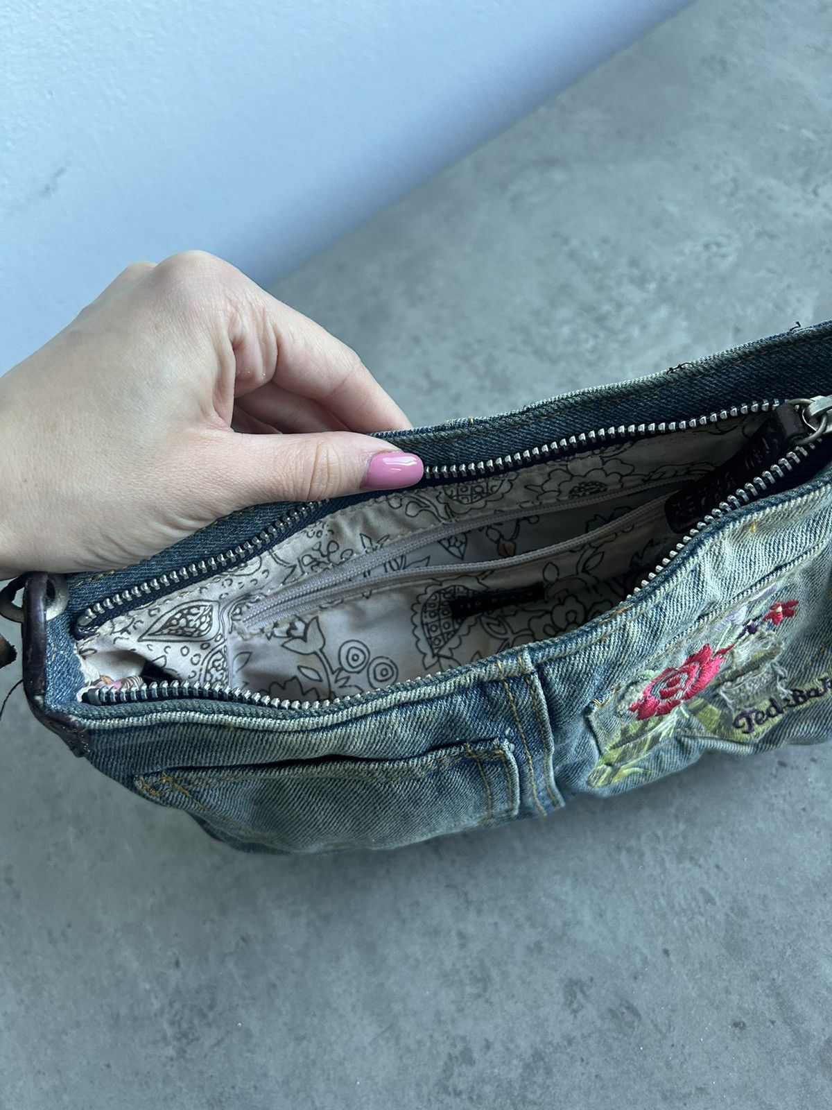 Ted Baker × Vintage Ted Baker Y2K Dirty Jeans Bag 00s floral cute office siren Size ONE SIZE - 11 Thumbnail