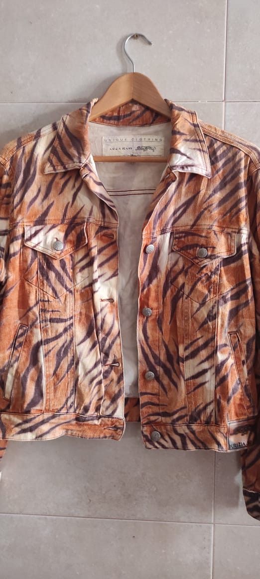 Vintage KRIZIA VINTAGE LEOPARD JEANS JACKET ITALY SIZE M Size M / US 6-8 / IT 42-44 - 4 Thumbnail
