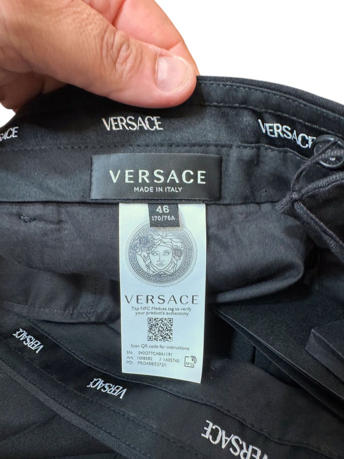 Versace Versace Black Wool Mohair Pants w/ Studded Sides Size US 32 / EU 48 - 7 Thumbnail