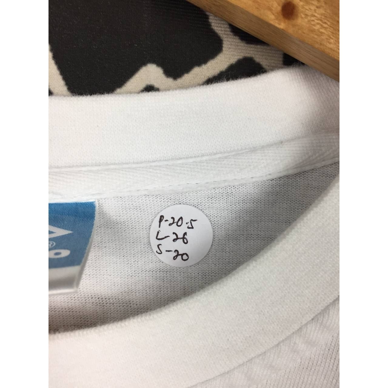 Umbro × Vintage Vtg Umbro Classic Sportswear Center Logo Long Sleeve Tee Size US M / EU 48-50 / 2 - 14 Thumbnail