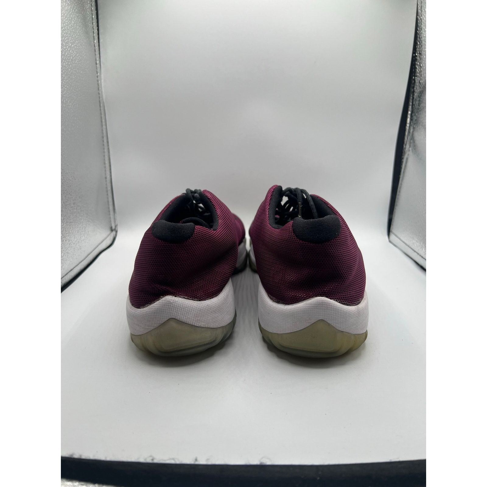Jordan Brand Air Jordan Future Low “Bordeaux Camo” size 10 men’s used Size US 10 / EU 43 - 4 Thumbnail