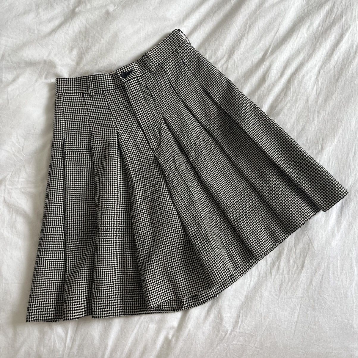 Comme des Garcons Comme Des Garçons Houndstooth Pleated Skort Size 26" / US 2 / IT 38 - 1 Thumbnail