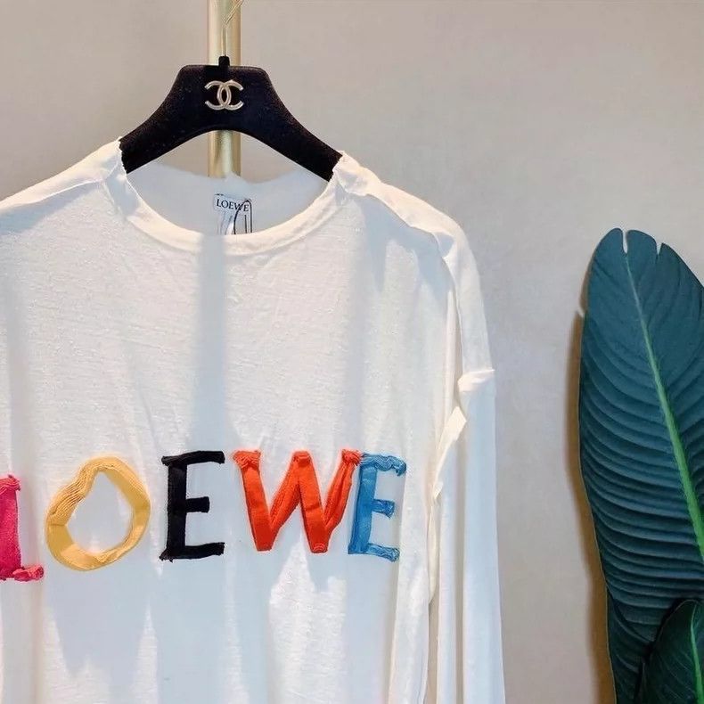 Loewe loewe White large logo patterned top 2506-Nextarrow Size US L / EU 52-54 / 3 - 3 Thumbnail