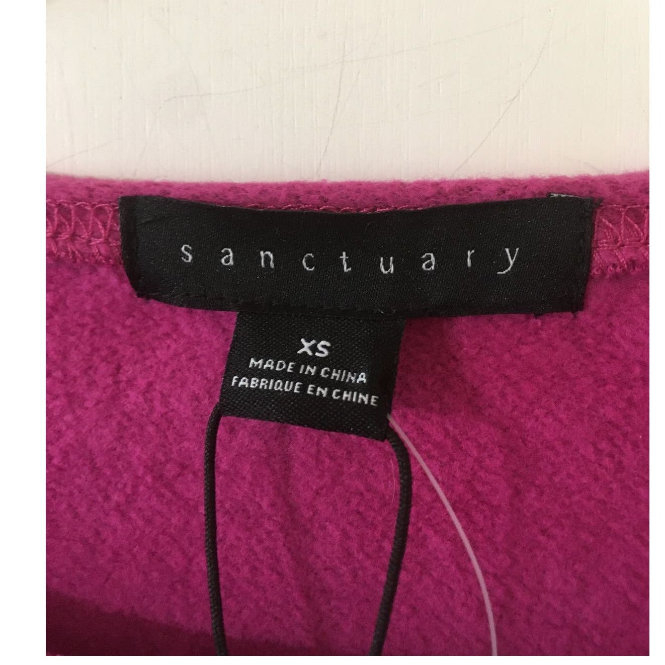 Sanctuary NWT Sanctuary XS Cropped Oversized Fuchsia Pink Sweatshirt Size XS / US 0-2 / IT 36-38 - 2 Thumbnail