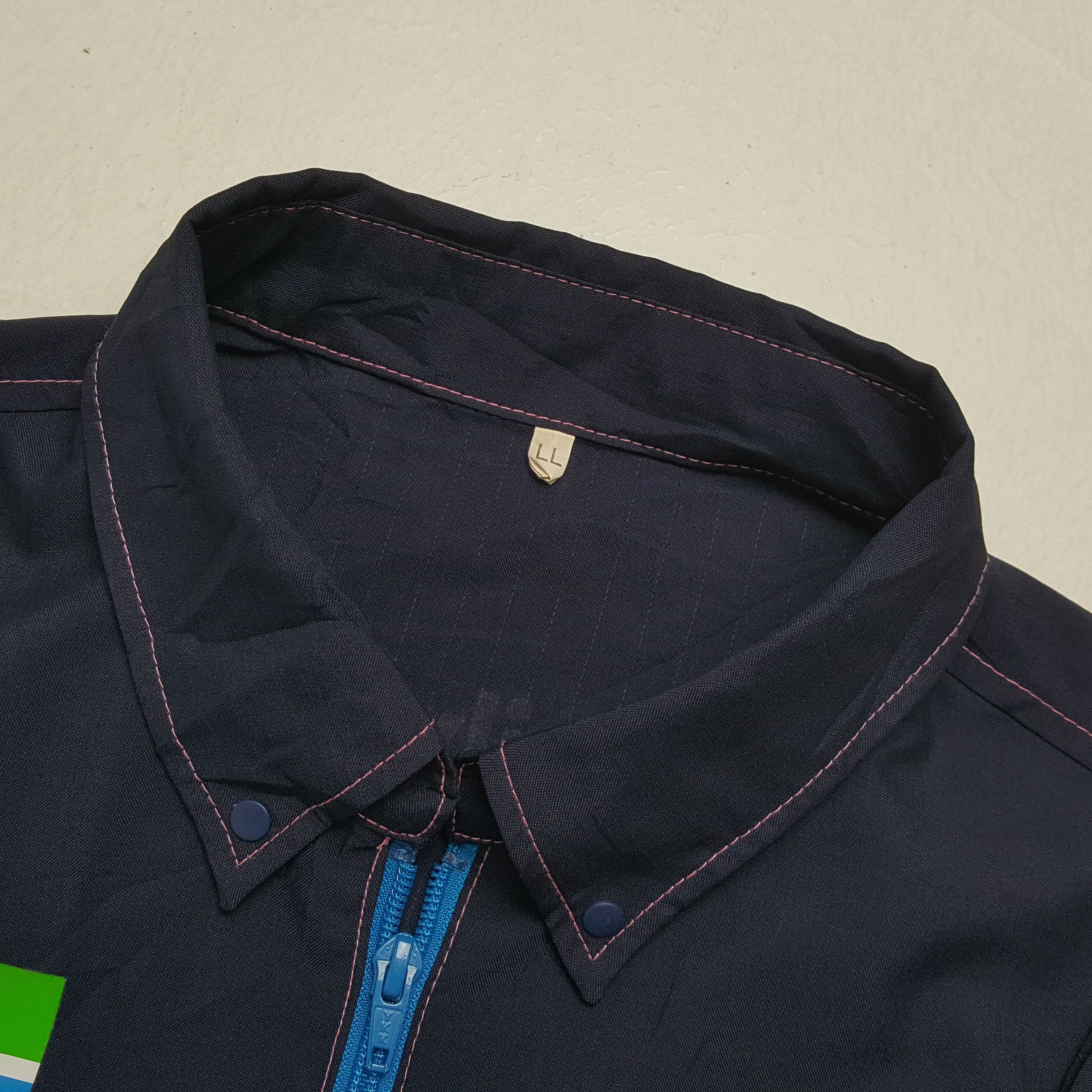 Japanese Brand × Vintage FAMILY MART Japanese Brand Workwear Jacket Size US L / EU 52-54 / 3 - 7 Thumbnail