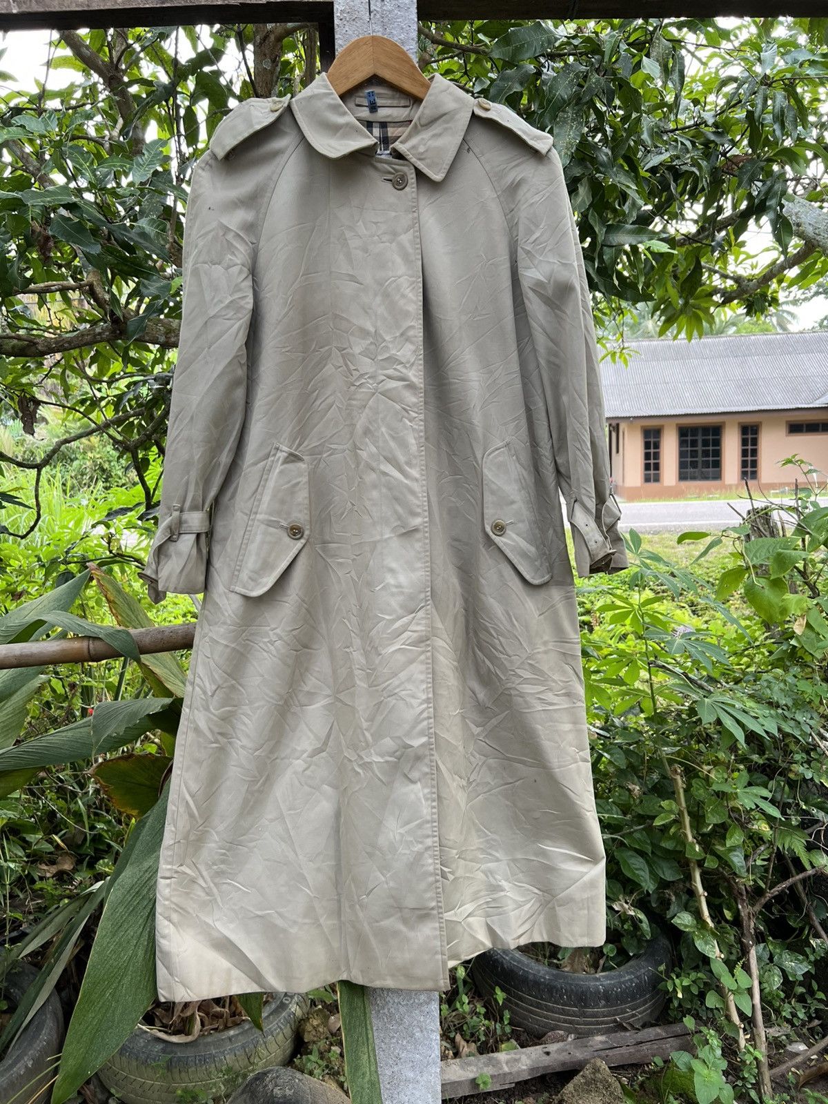 Burberry Vintage Burberry Trect Coat Size US M / EU 48-50 / 2 - 2 Thumbnail