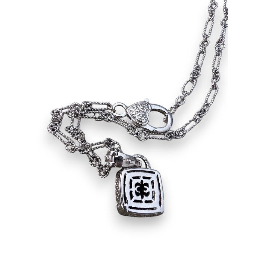 Unknown London NWOT Silver Locket Necklace with Black Gem Pendant Vintage Size ONE SIZE - 4 Thumbnail