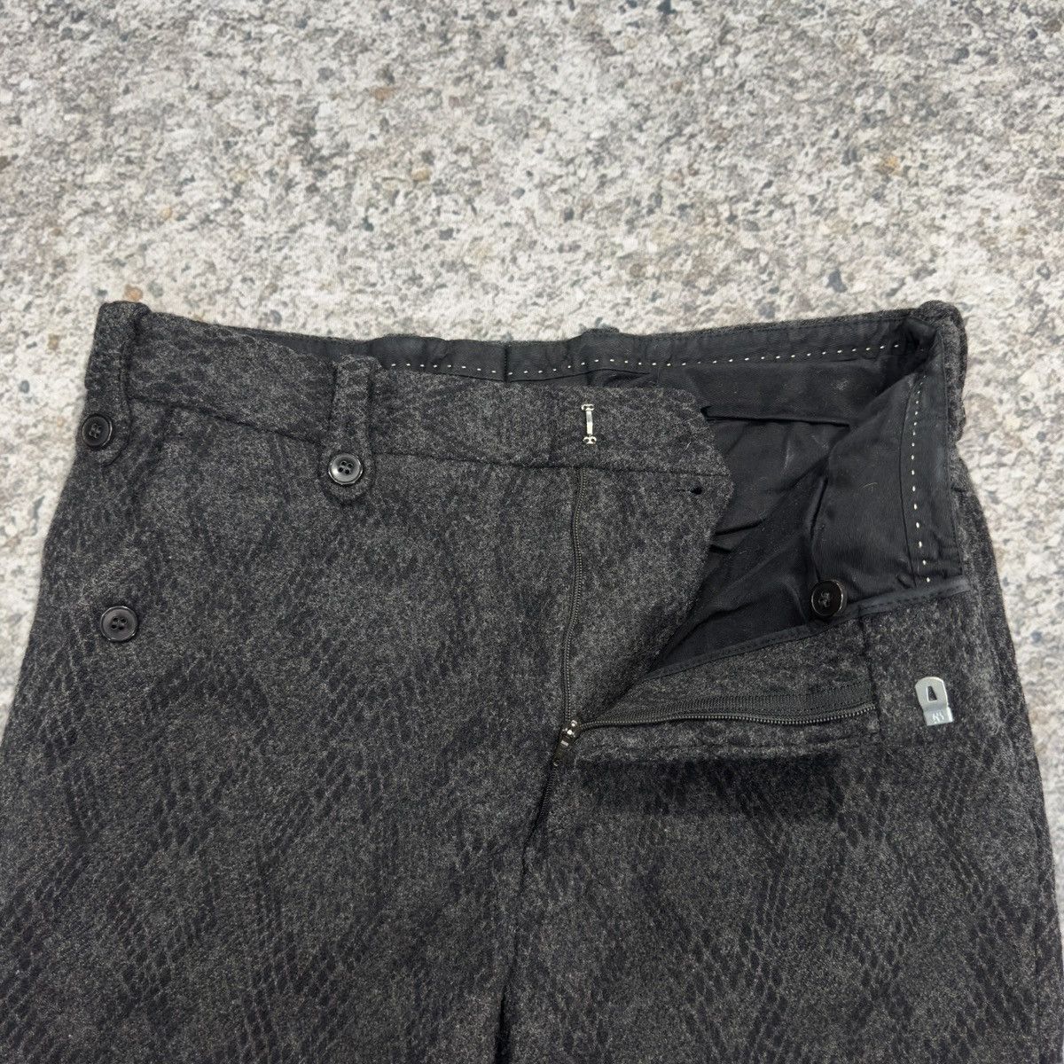 Dries Van Noten Dries Van Noten Wool Snakeskin Print Flare Trouser Pants Size US 30 / EU 46 - 16 Thumbnail