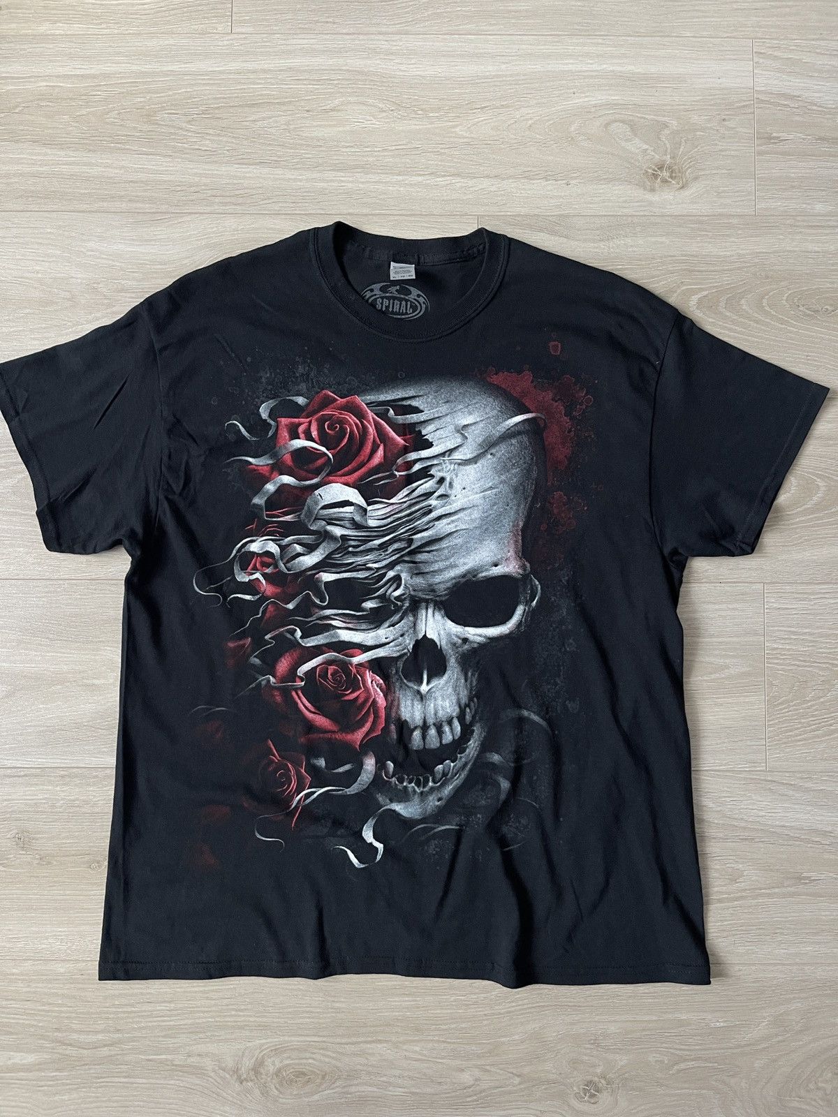 Vintage Spiral Direct "Skull & Roses" Graphic T-Shirt XL Tee Size US XL / EU 56 / 4 - 5 Thumbnail