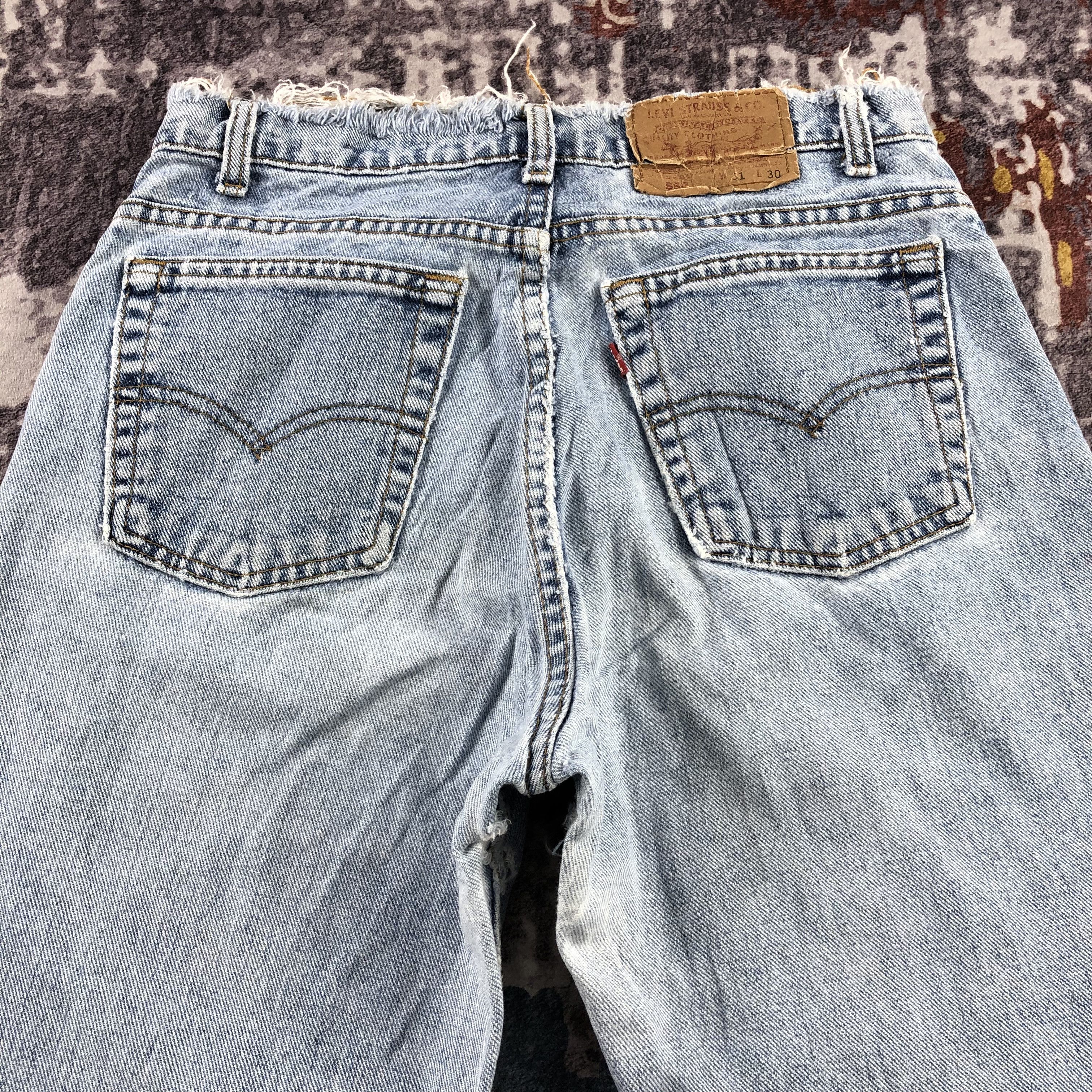 Levi's × Vintage 90s Vintage Light Wash Levis 550 Jeans-JM3162 Size US 30 / EU 46 - 5 Thumbnail