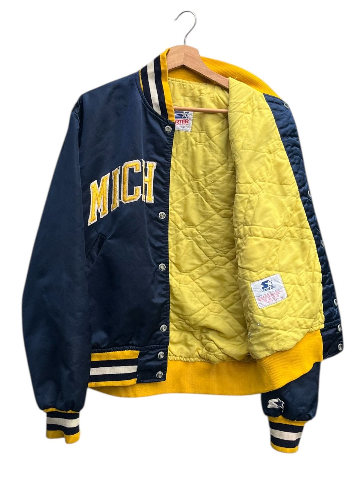 Starter Vintage Starter Michigan Wolverines Satin Varsity Jacket Size US M / EU 48-50 / 2 - 3 Thumbnail