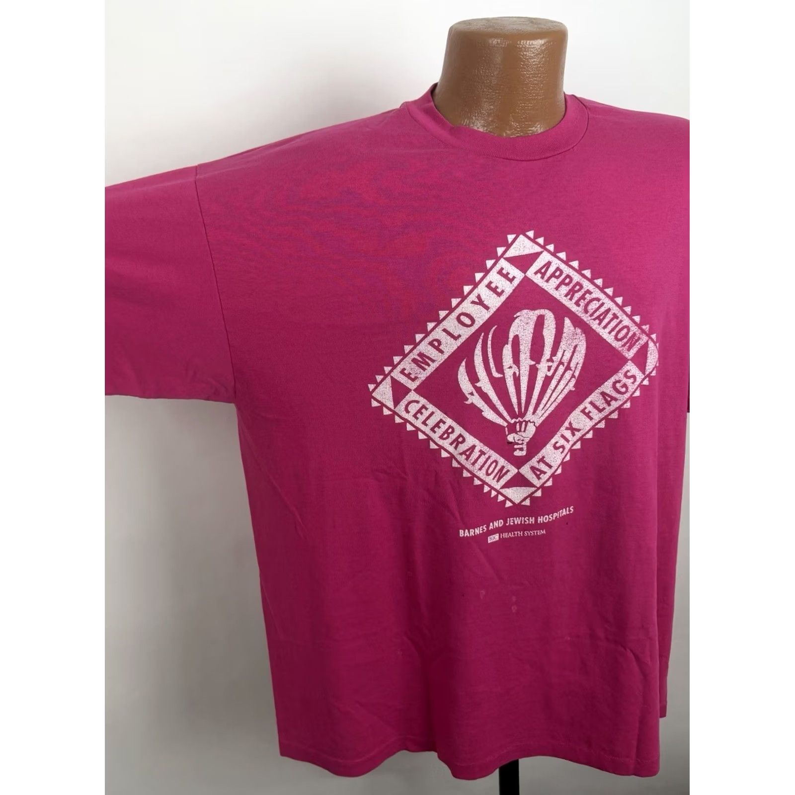 Hanes VINTAGE Hanes T-Shirt Mens XL Pink 90s Retro Graphic Print Shirt Short Sleeve Crew Neck Size US XL / EU 56 / 4 - 3 Thumbnail