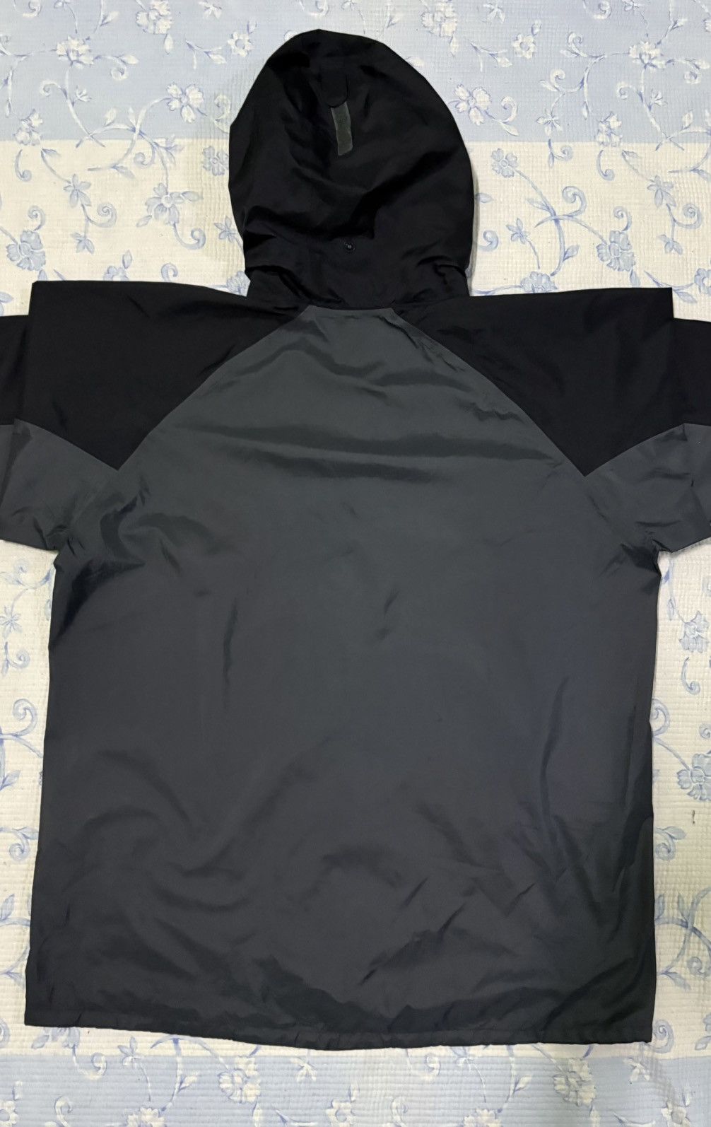 Montbell Montbell Light Hoodie Jacket Size US L / EU 52-54 / 3 - 11 Thumbnail