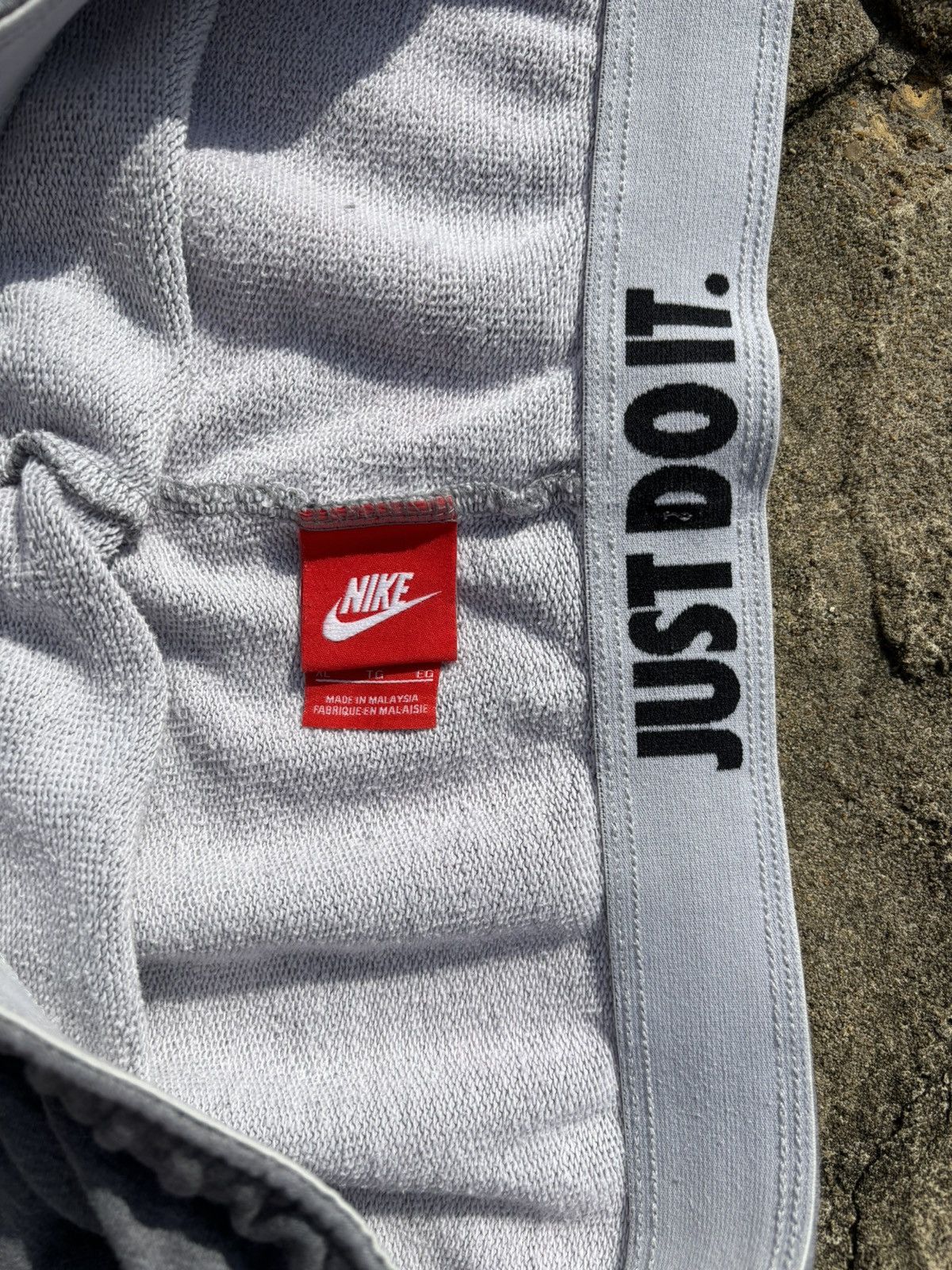 Nike Y2K Nike Grey Athletic Fit Joggers Size US 36 / EU 52 - 4 Thumbnail