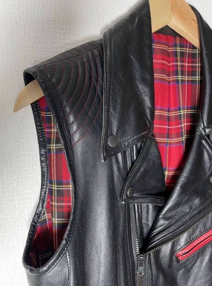 Number (N)ine Number (N) ine 05ssEmily leather jacket vest 2412-Nextarrow Size US L / EU 52-54 / 3 - 5 Thumbnail