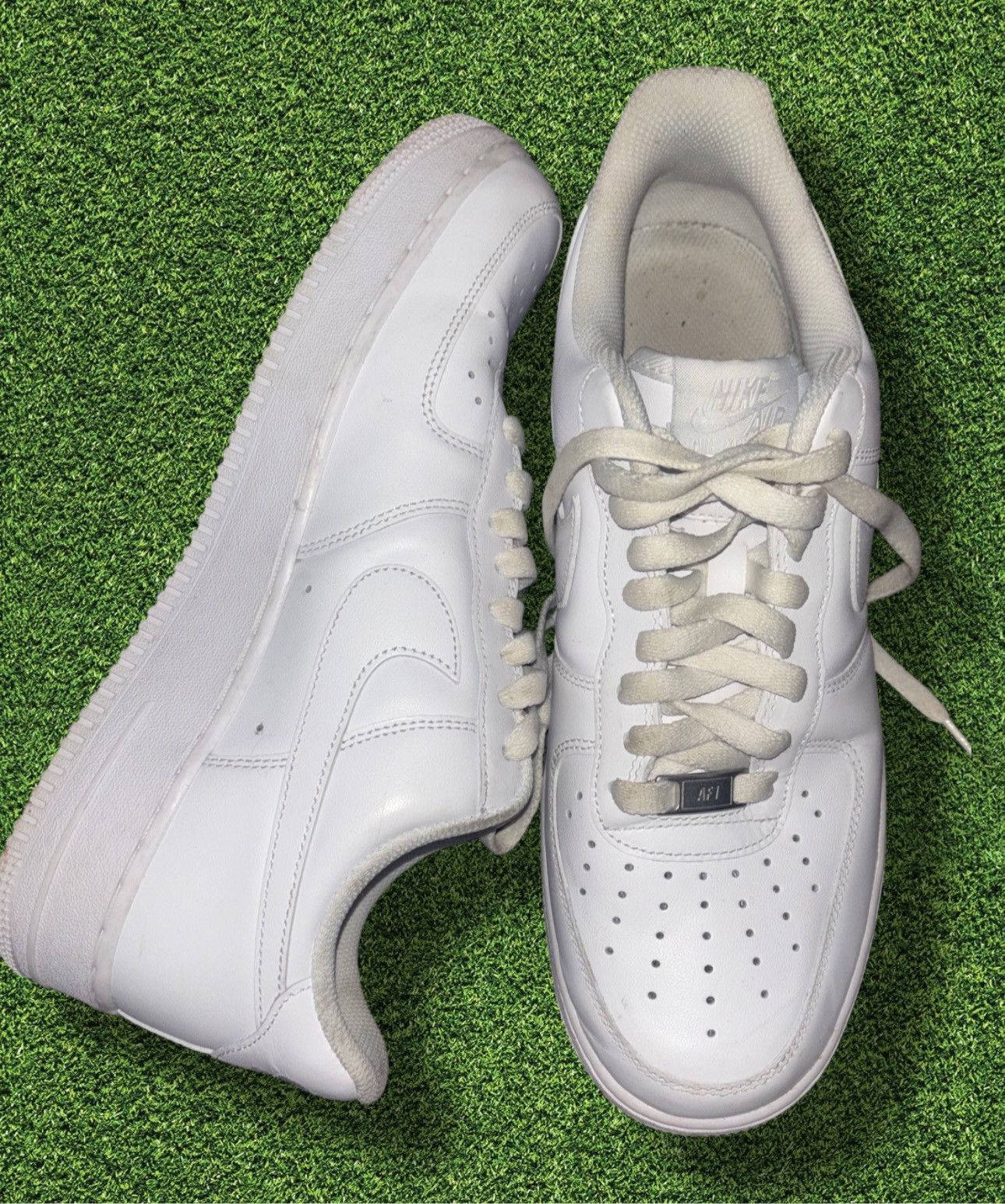 Nike Nike Airforce 1 Size US 9 / EU 42 - 2 Thumbnail