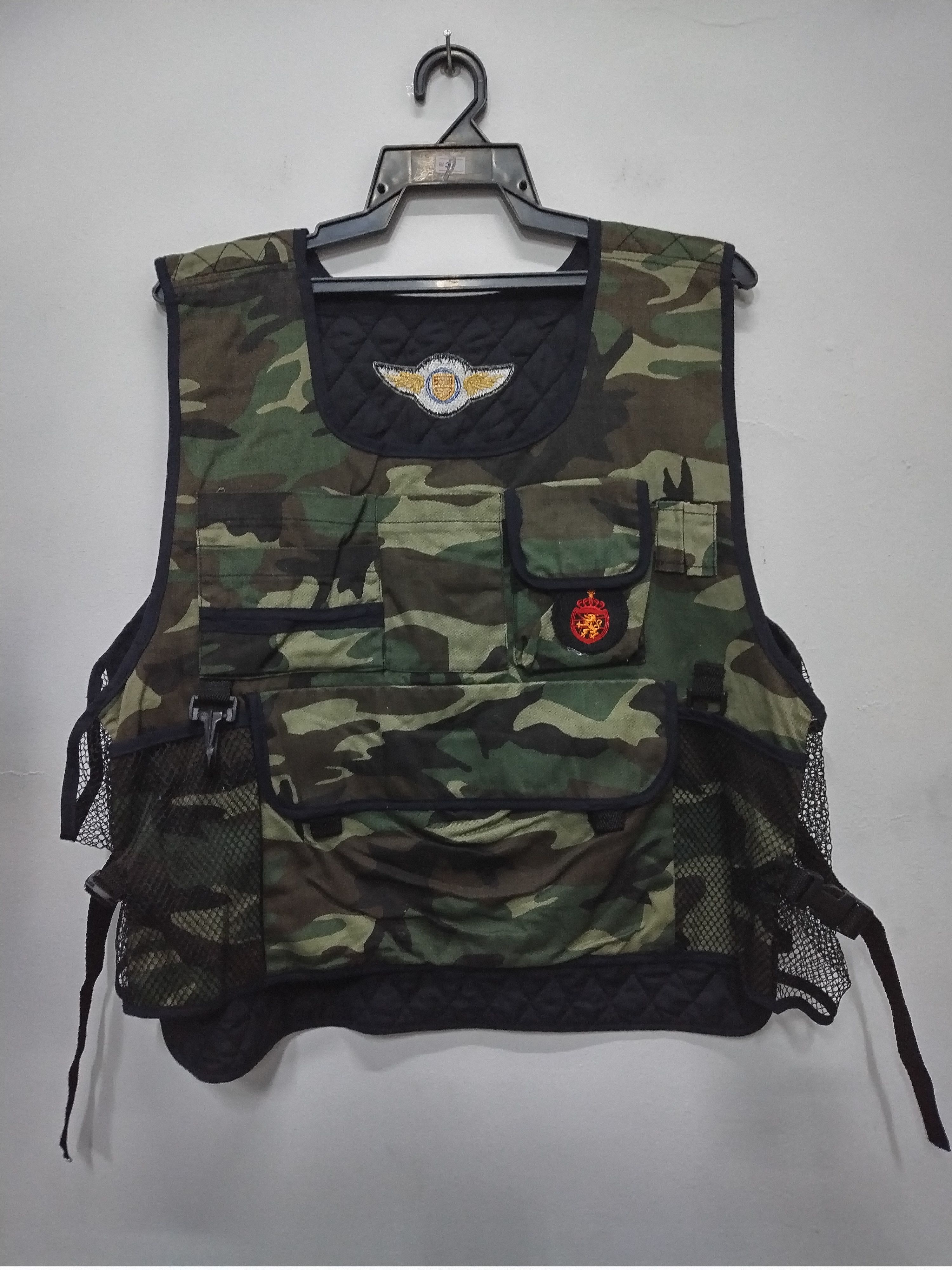Outdoor Research 3 PCS NICE DESIGN UTILITY CASUAL VESTS NETTING AND CAMOO Size US L / EU 52-54 / 3 - 1 Thumbnail