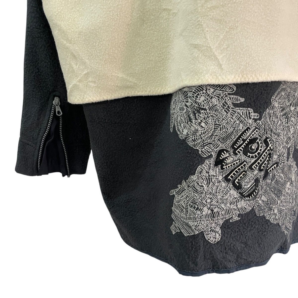 Other Vintage Hot Wild Embroidery Logo Jacket Size US XXL / EU 58 / 5 - 3 Thumbnail