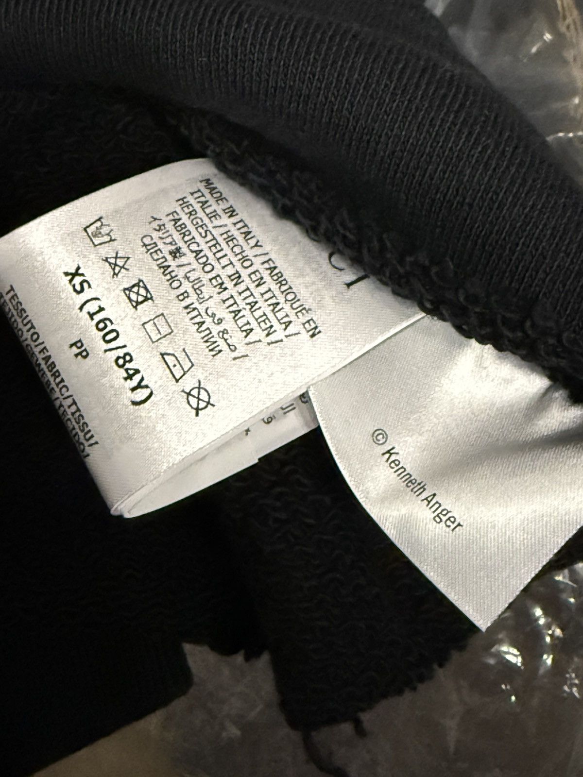 Gucci GUCCI BLACK CROPPED HOODIE Size XS / US 0-2 / IT 36-38 - 4 Thumbnail