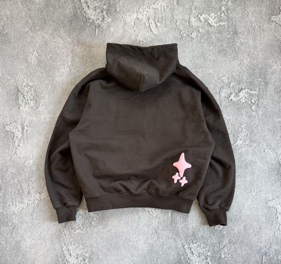 Broken Planet × Designer Broken Planet 🌍 “Broken hearts” skull 💀 brown hoodie relaxed Size US M / EU 48-50 / 2 - 16 Thumbnail