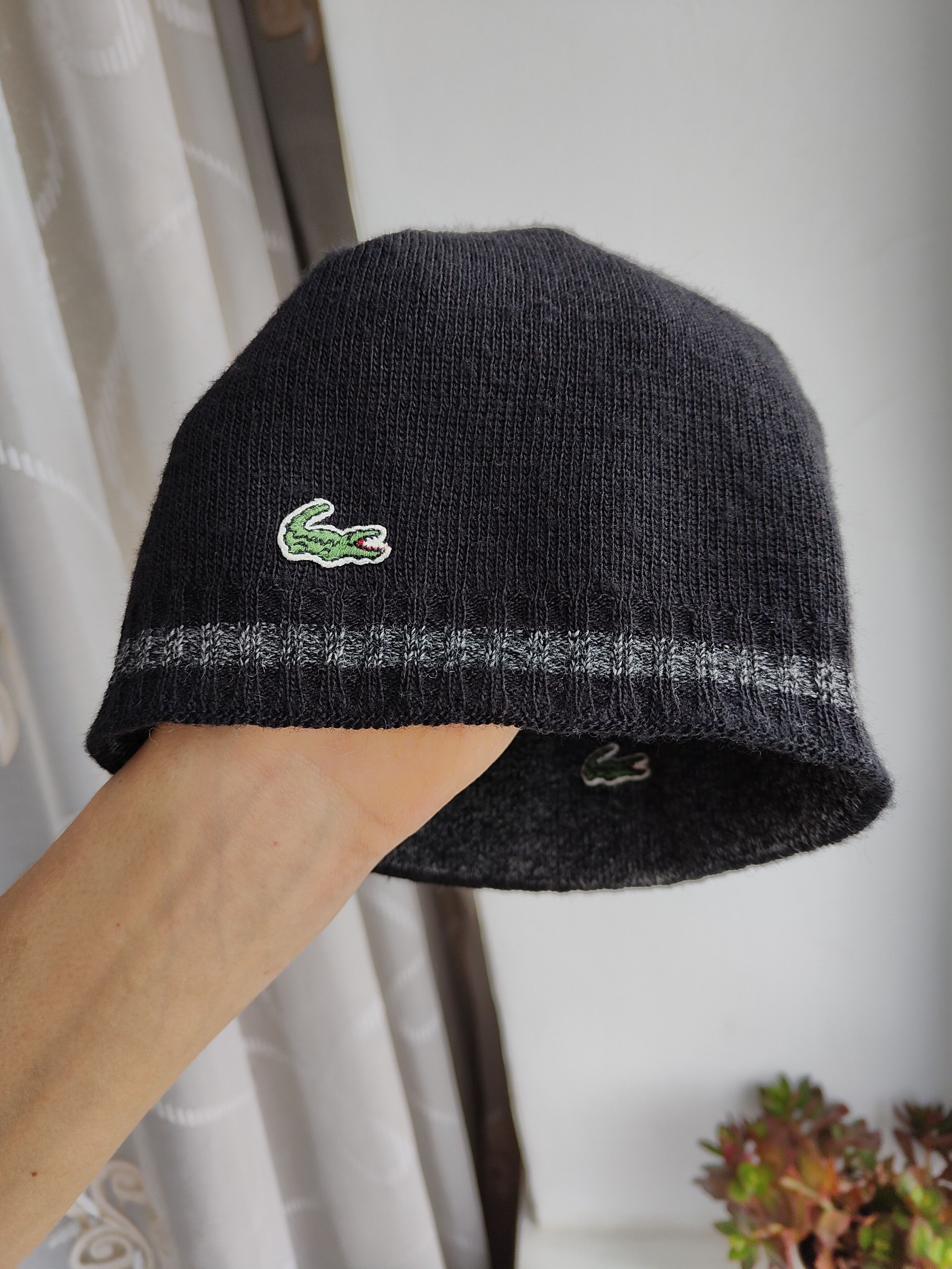Lacoste Vintage Reversible Lacoste Beanie Hat To The Middle Ears Size ONE SIZE - 5 Thumbnail