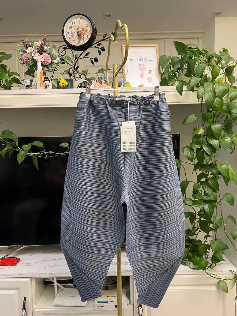 Issey Miyake issey miyake Cross striped chicken leg pants. Size US 30 / EU 46 - 1 Thumbnail